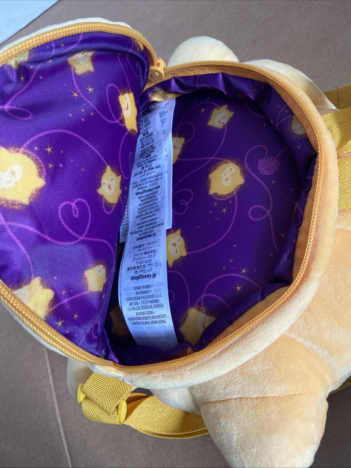 Disney Wish Youth Plush Backpack Star 12″ x 11″ x 5″ approx *NEW*