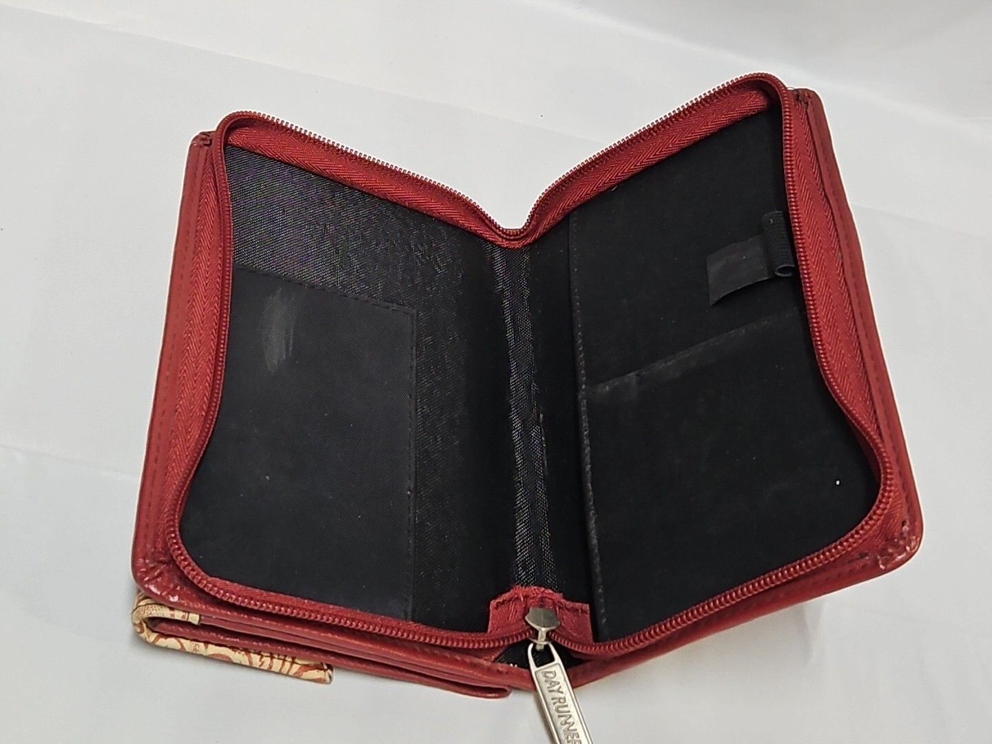 Day Runner Organizer Checkbook Wallet Burgundy Faux Tooled Leather Clutch GUC