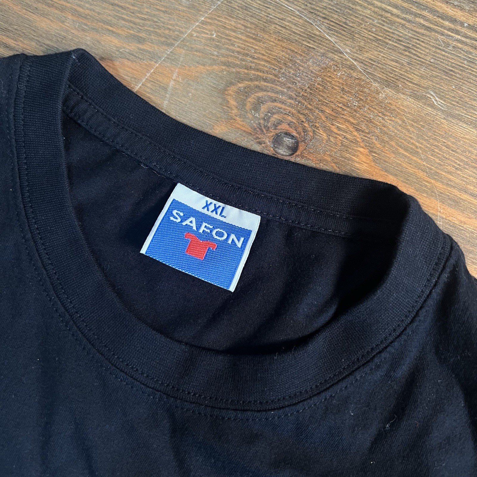 Safon Black Barcelona Made in Spain 2002 VTG Y2K – Size XXL T-Shirt Top Tourist