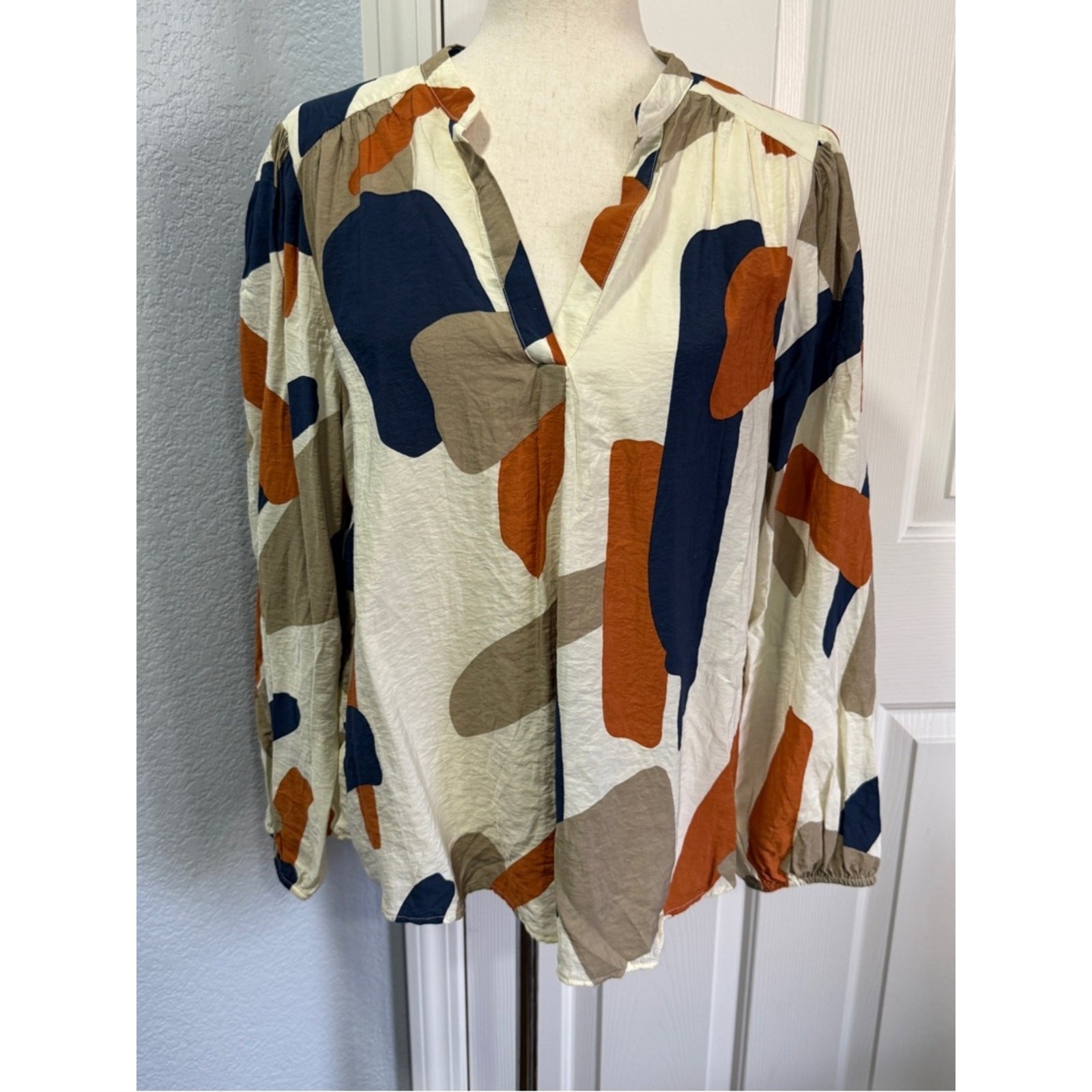 Pleione Abstract Print Blouse Size XL | Boho Chic Lightweight Top Neutral Casual