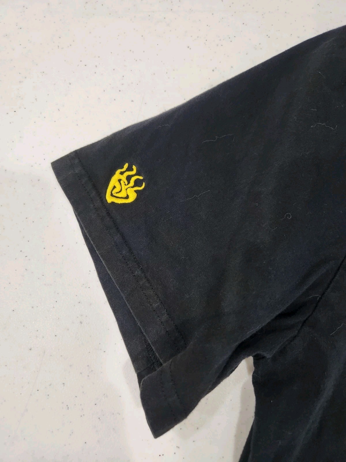Rare Official RWBY Rooster Teeth Tie-Dye T-Shirt Size L Bumbleby Embroidered Tee