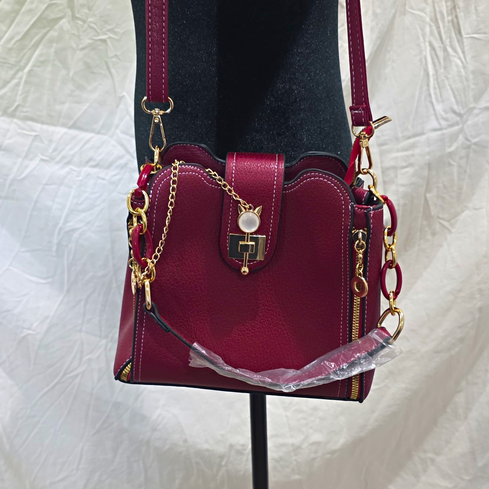Burgundy Small Crossbody Bag Zip Top Gold Hardware Chain Cat Charm Detach Strap