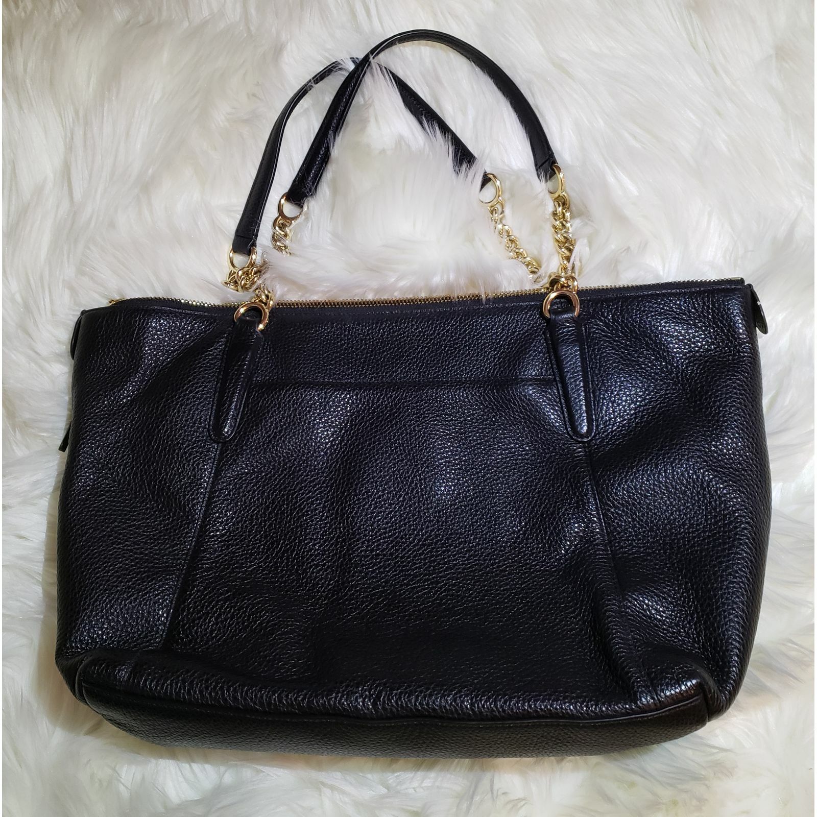 Authentic Coach Ava Chain Tote Black