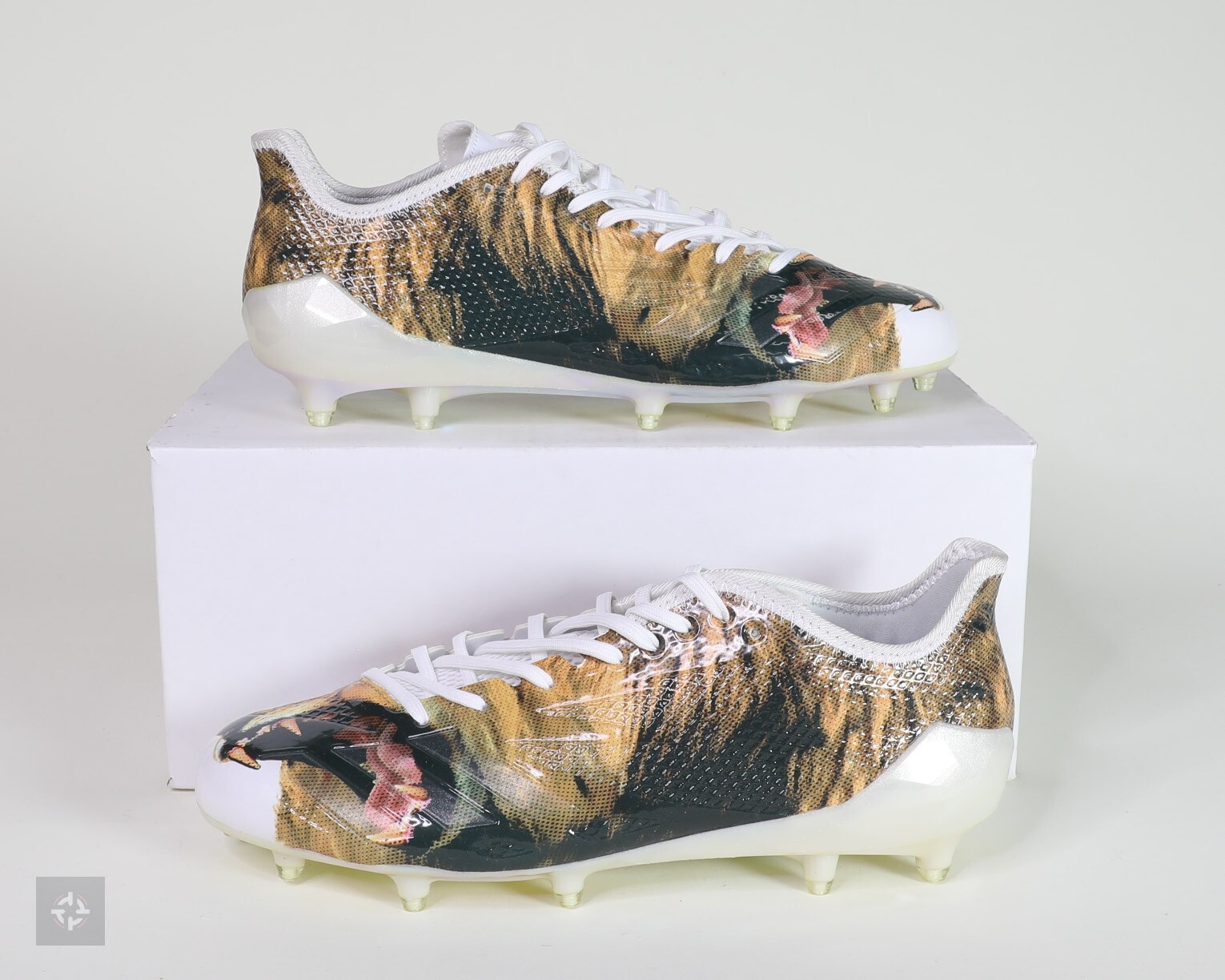 Adidas Adizero 5-Star 6.0 Lion Eat Athletic Football Cleats Mens Size 9 (BW0776)