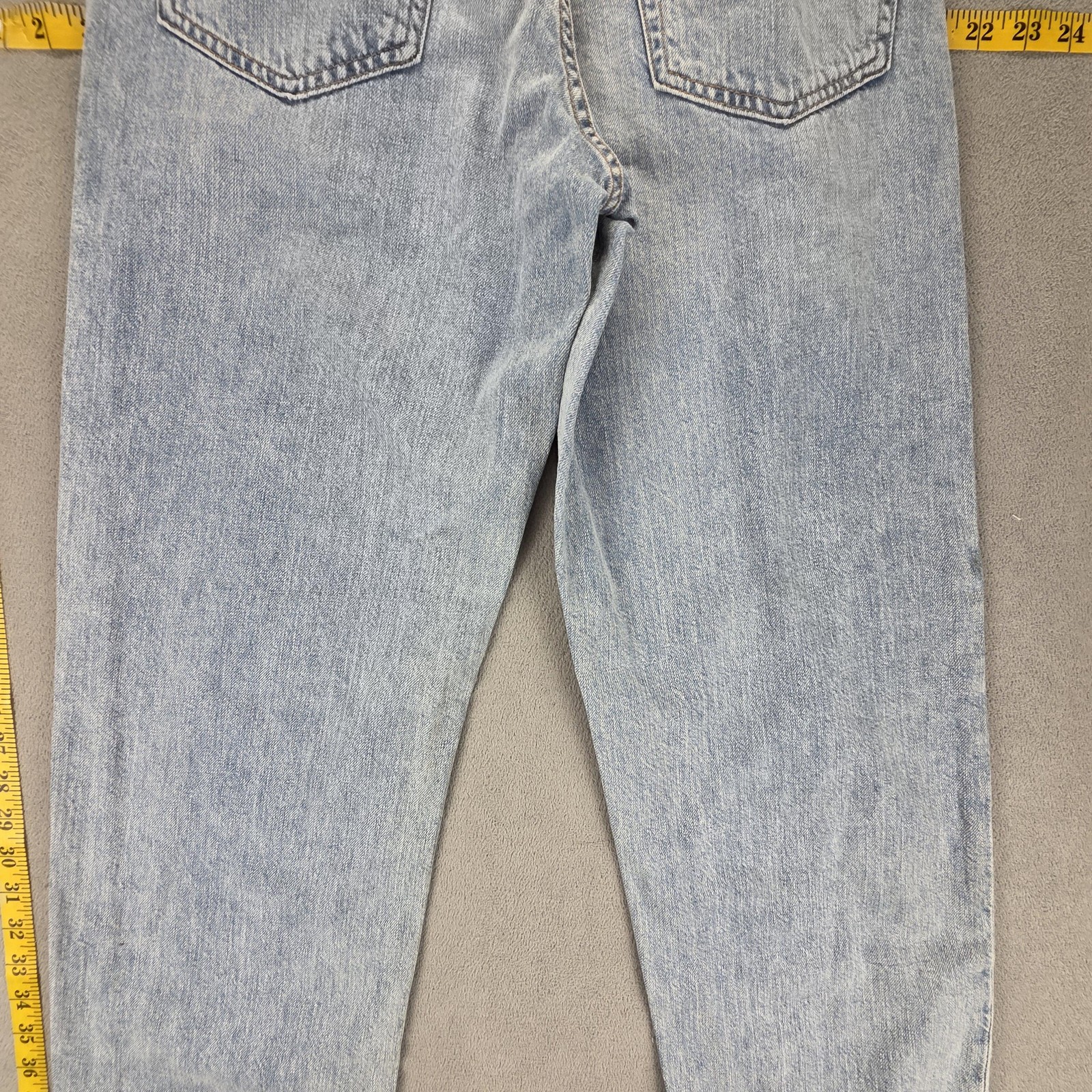 Levis 568 Jeans Mens 30×32 Light Wash Blue Denim Relaxed Tapered Zip Fly
