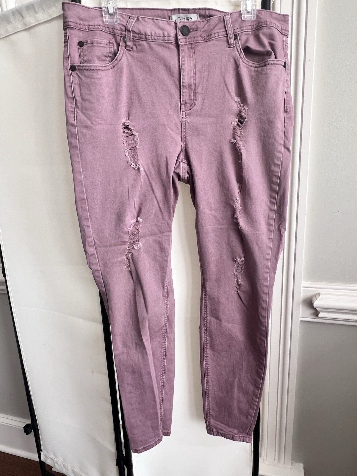 Refuge Women’s Skinny Jeans Dusty Rose Distressed Stretch Denim 5-Pocket 12