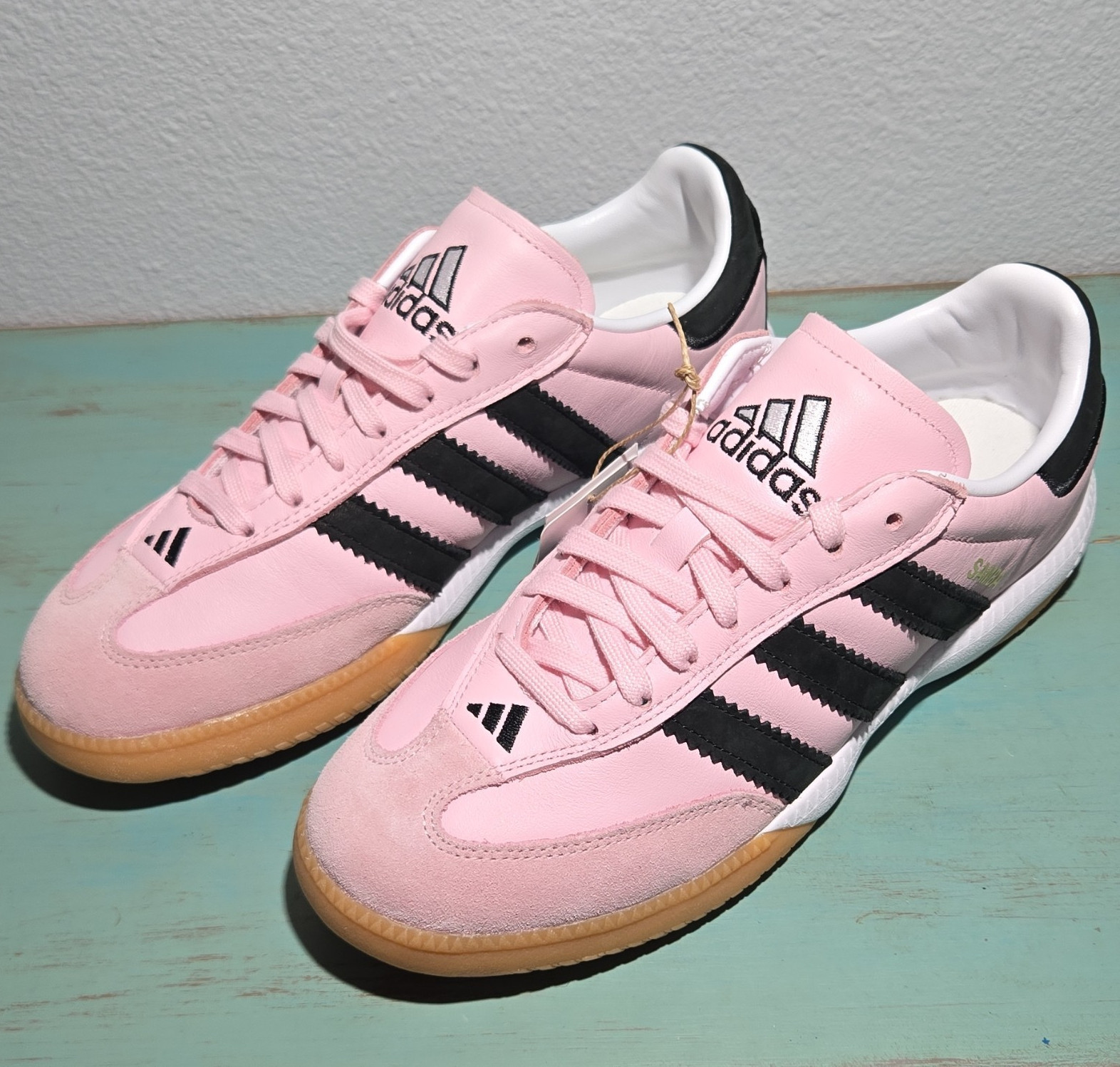 Adidas Samba Millenium Sneakers Pink/Black/Gum. Leather/Suede Mens Size 9. NEW