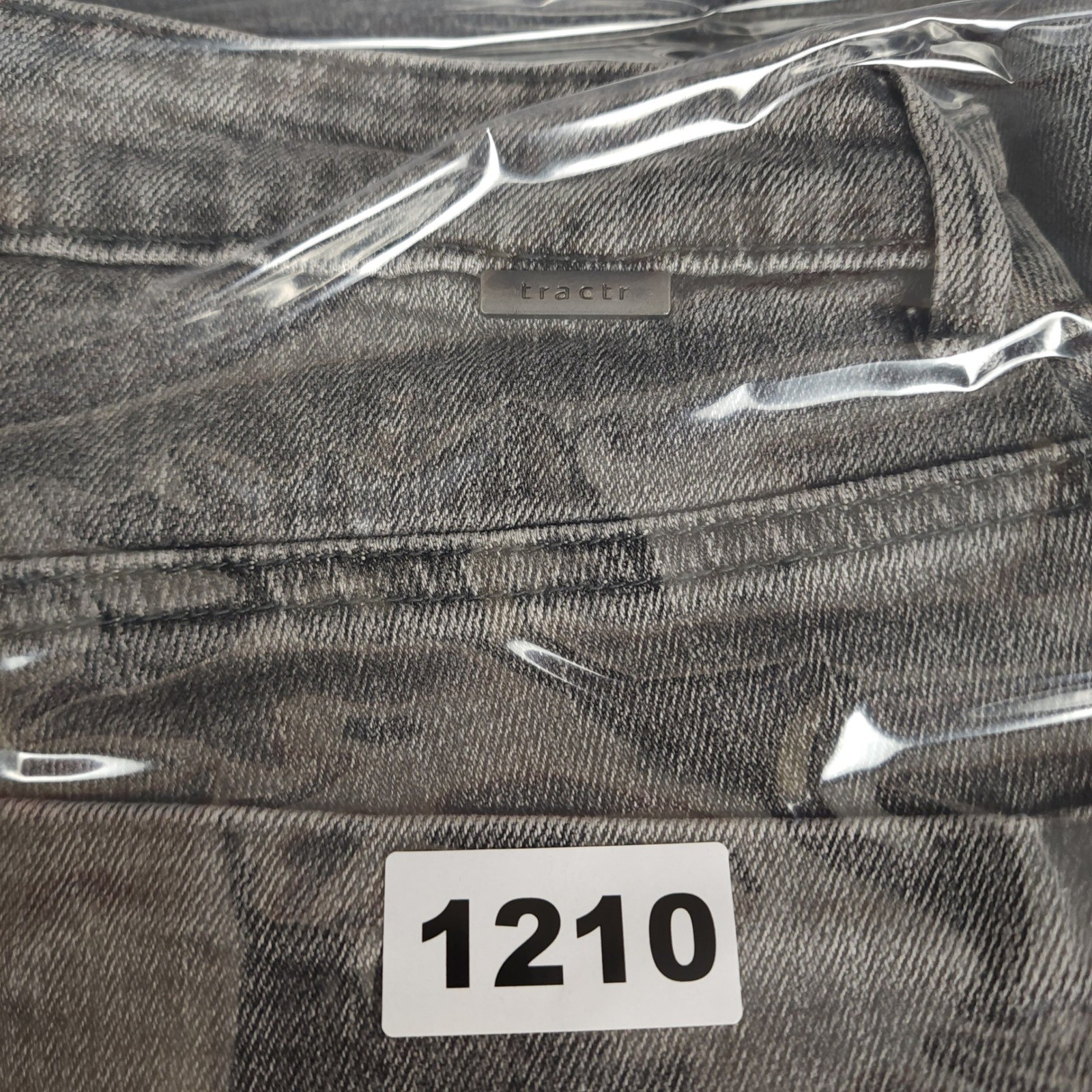 Tractr High Rise Straight Leg Patchwork Jeans Gray Size 8 29 Raw Hem