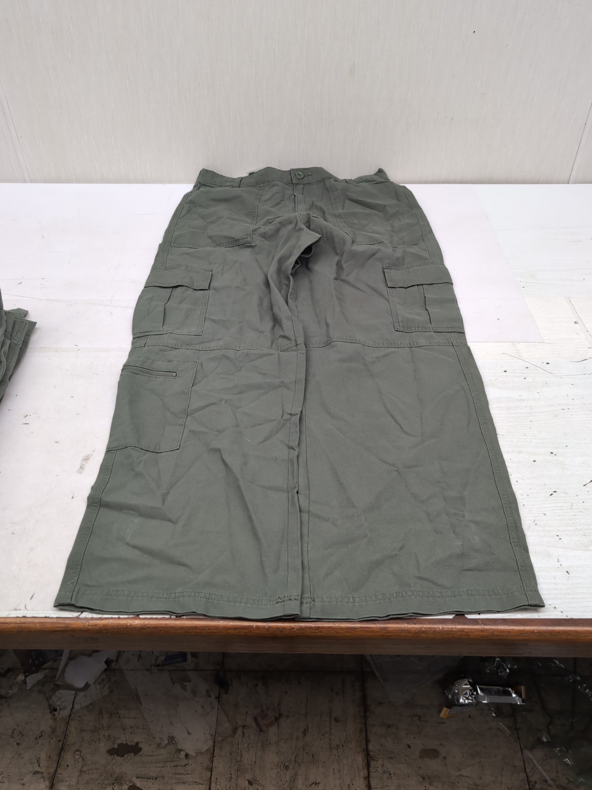 Wmns Aeropostale Relaxed Fit Mid Rise Straight Leg Cargo Pant Sz Lg A22/19