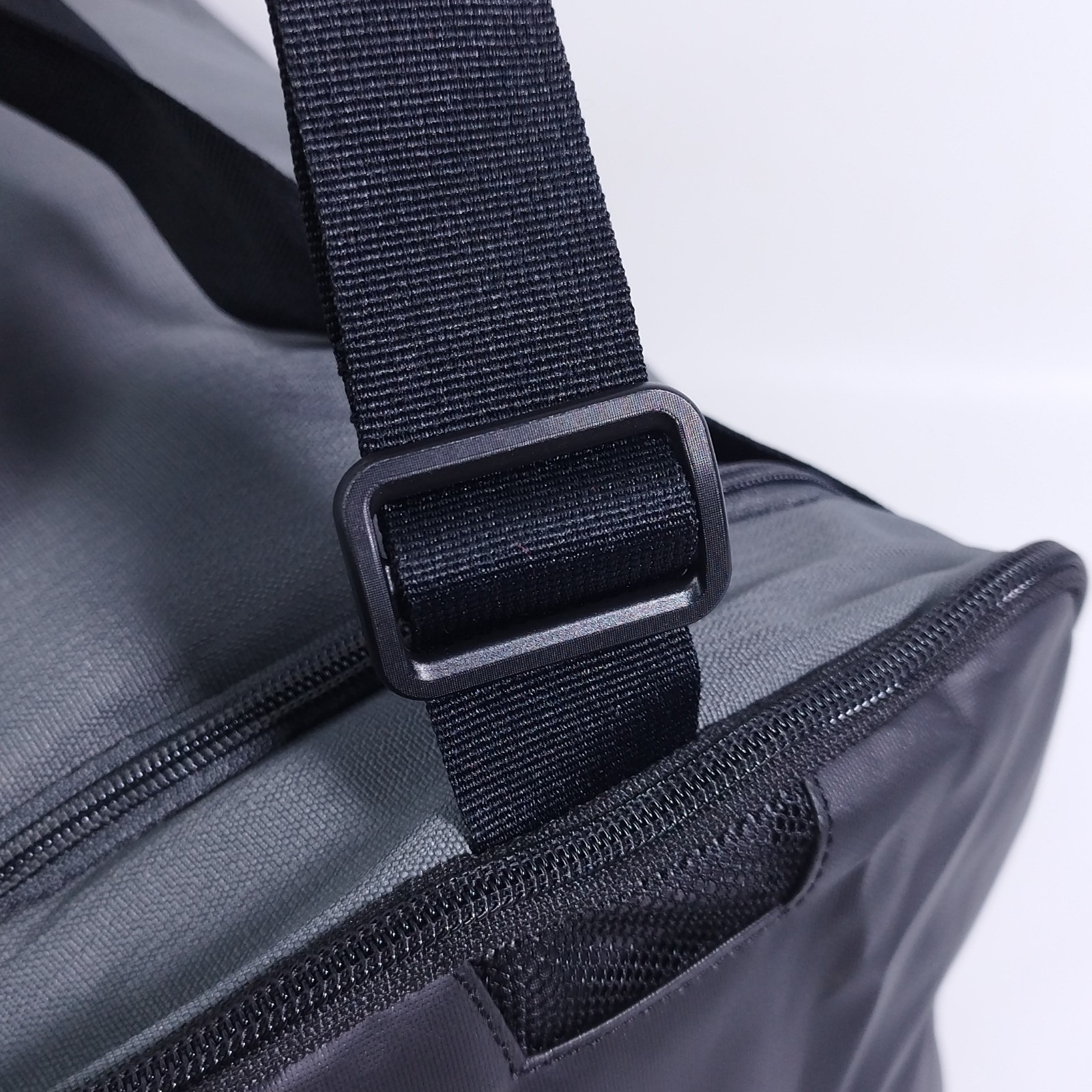 Nike Brasilia Training Duffel Bag – Grey, Small 41L