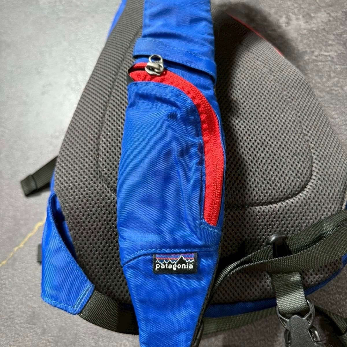 Men’s Wear Patagonia Patagonia Atom Sling 8L Body Bag