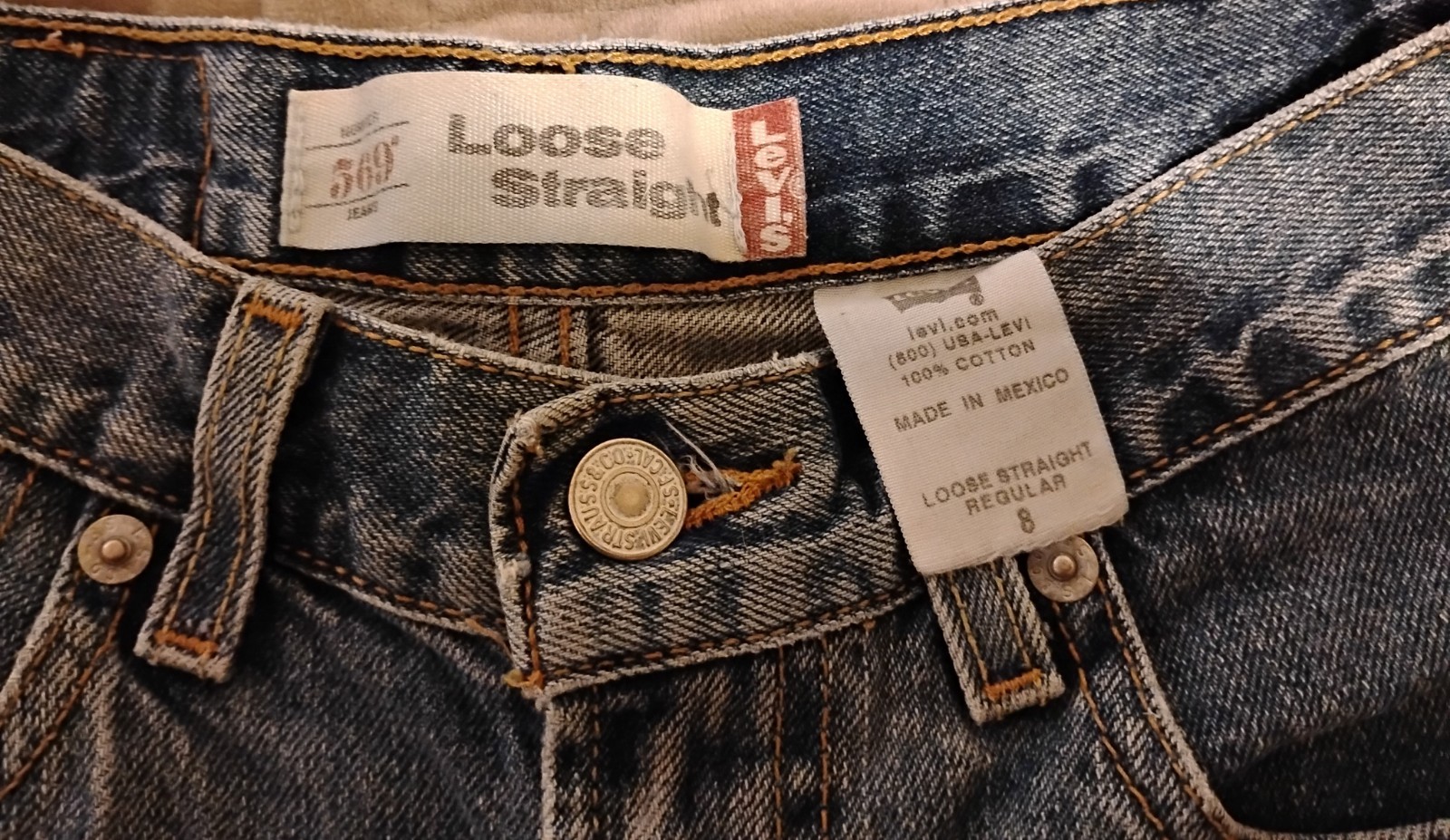 Vintage 90s Boys size 8 Levis 569 Shorts