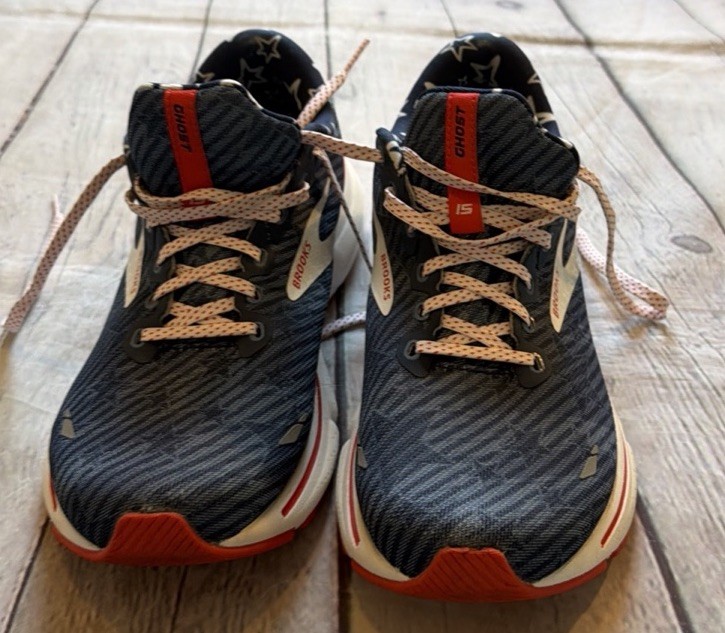 Brooks Ghost 15 USA Independence Women Sz 8 Stars Stripes Red White Blue