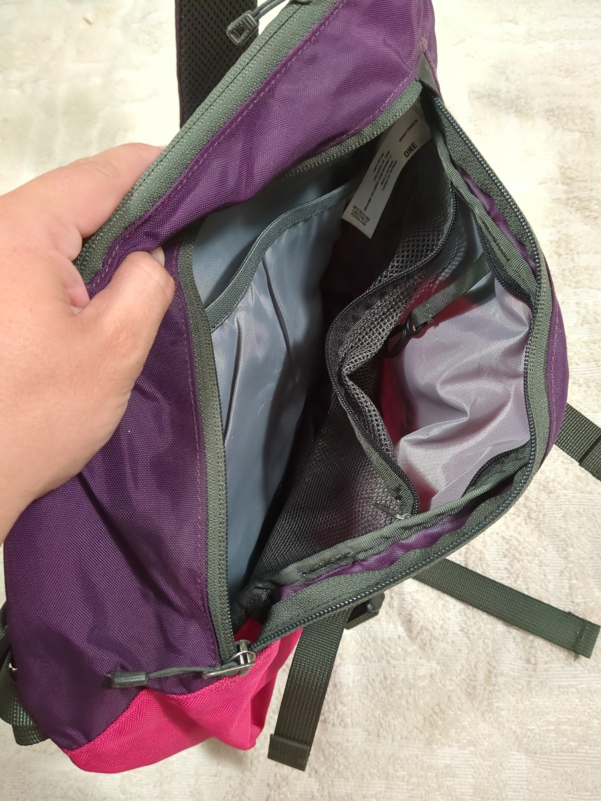 Patagonia Atom Sling 8L Sling Backpack – Padded Crossbody Bag – Purple & Pink