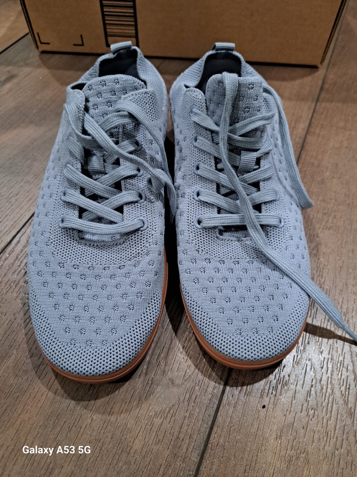 SUAVS The Zilker Lace-Up Sneaker Slate Gray Womens Size 8 M Casual Travel Shoes