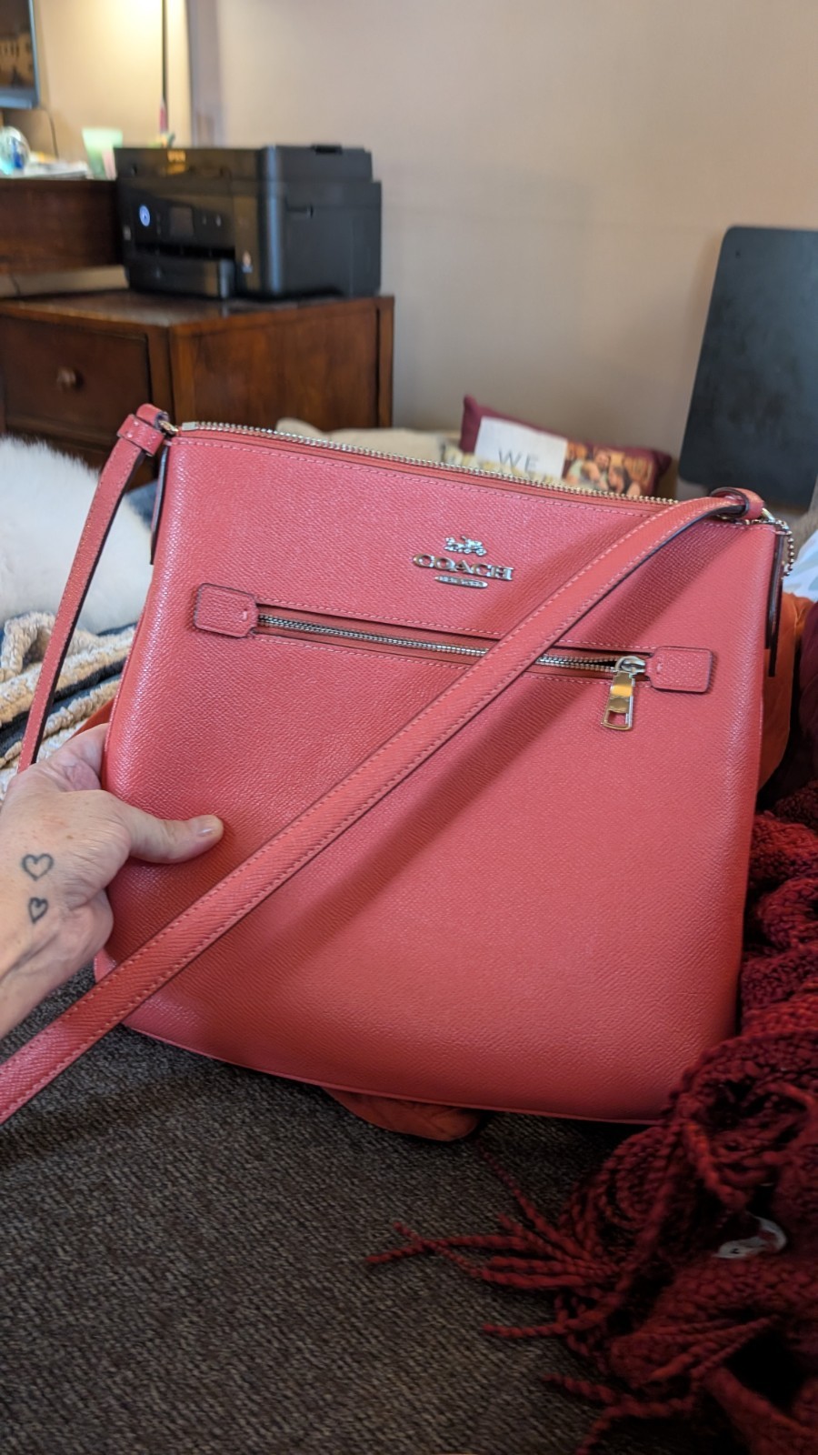 Coral Coach Brossbody with Inside Pockets in excellent shape