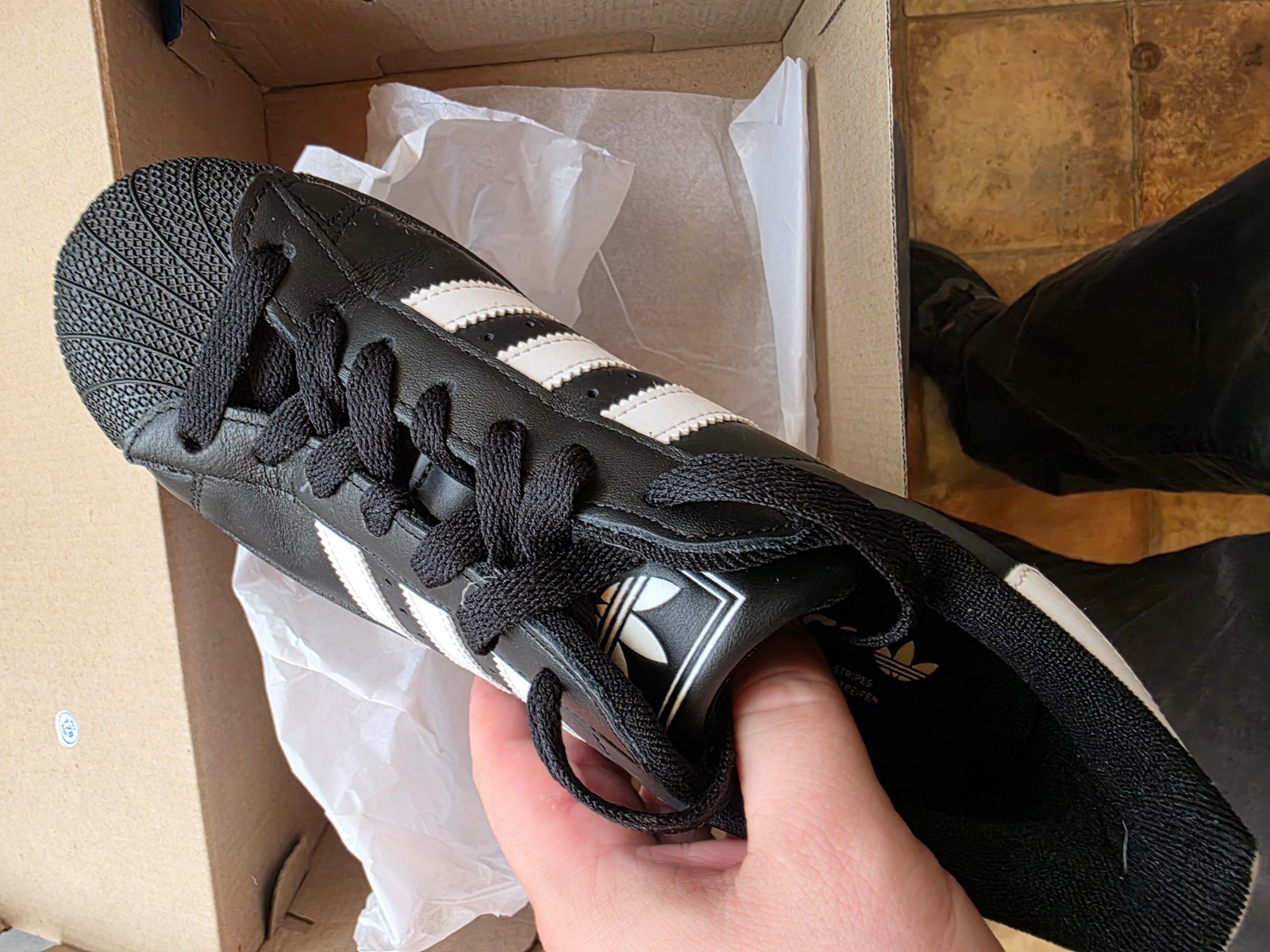 Size 8.5 – Adidas Superstar 2 Black W