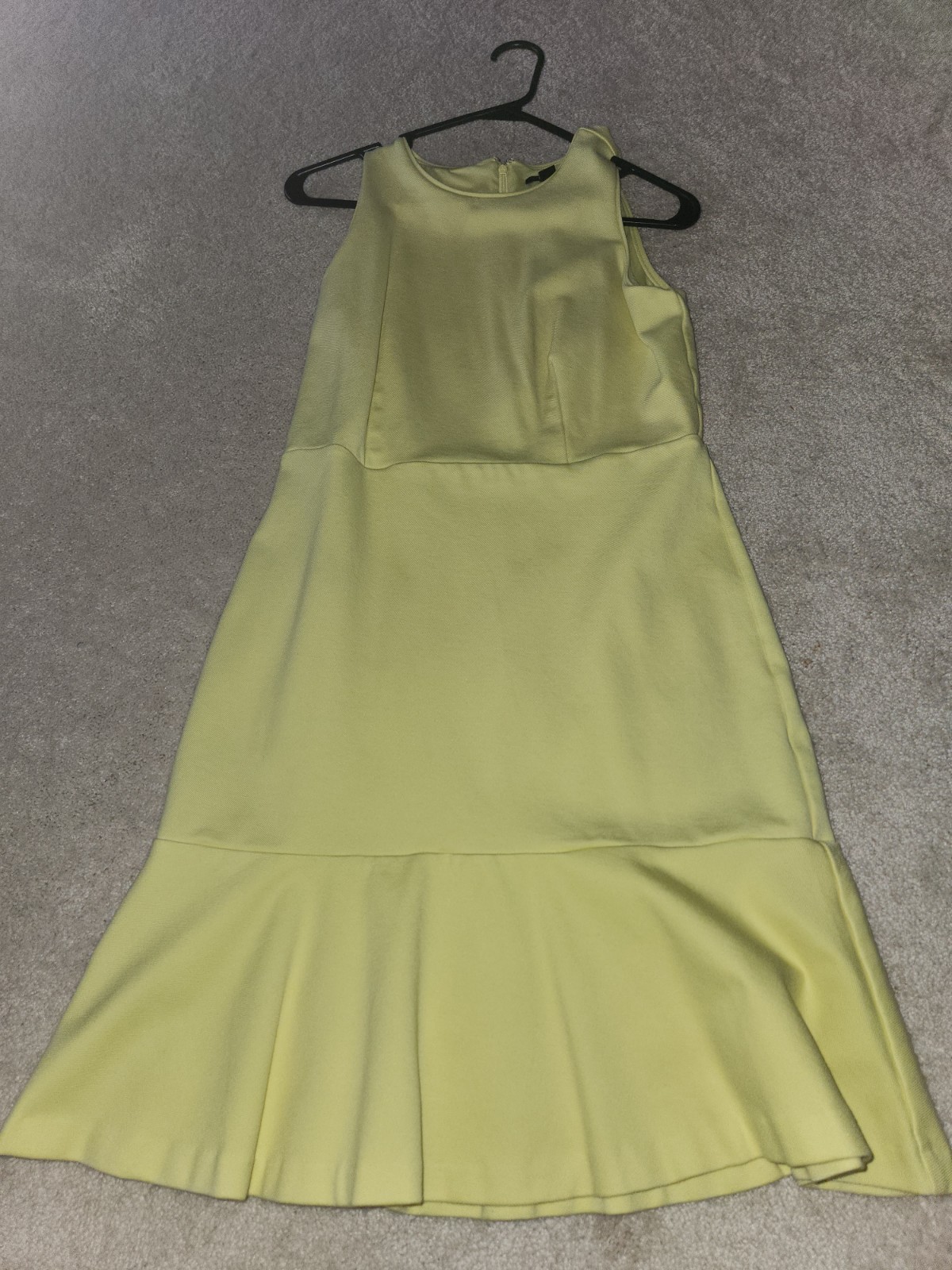 Banana Republic Yellow Lemon Fitted Pleated Sleeveless Career Dress Sz4
