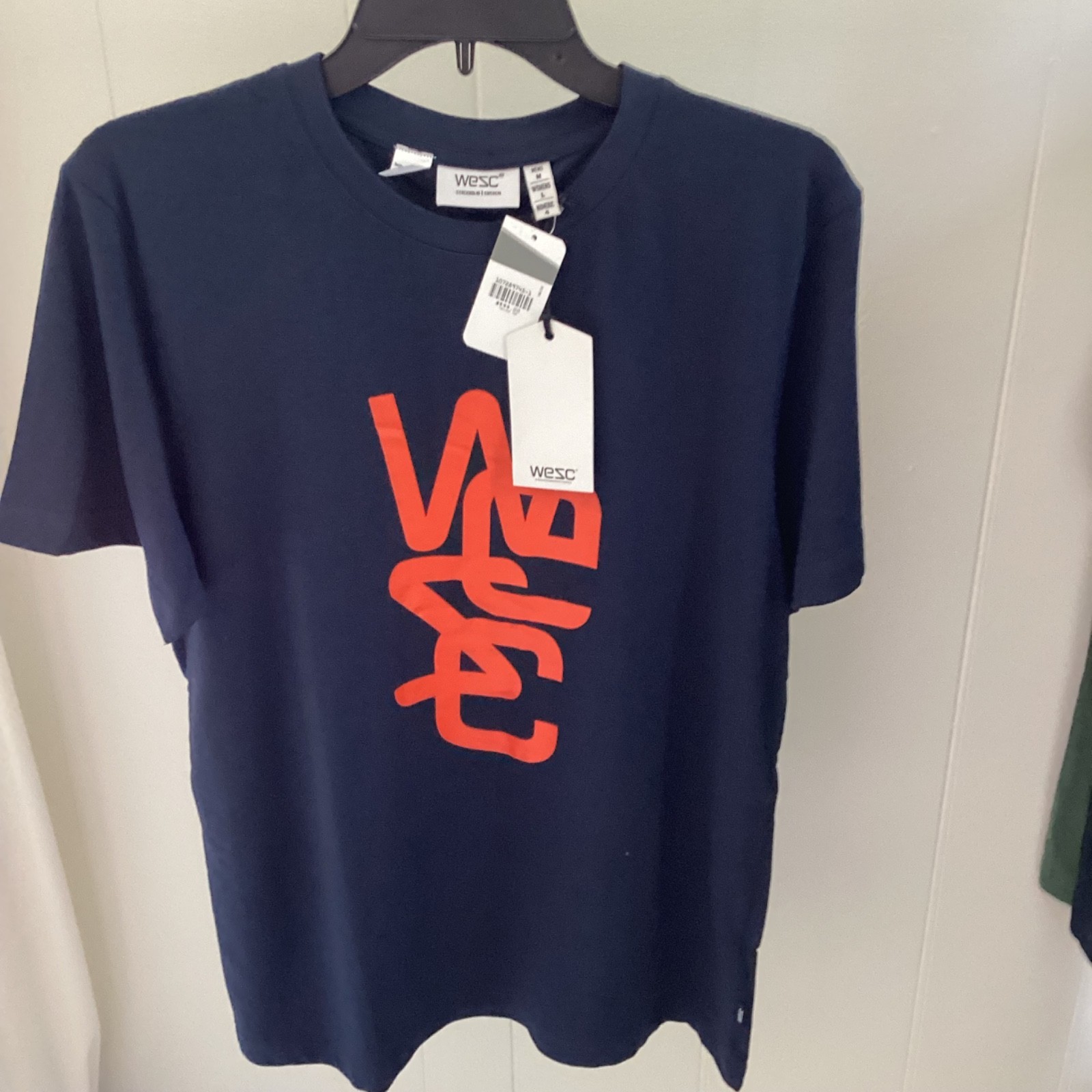 Wesc mens logo tee navy/orange size M