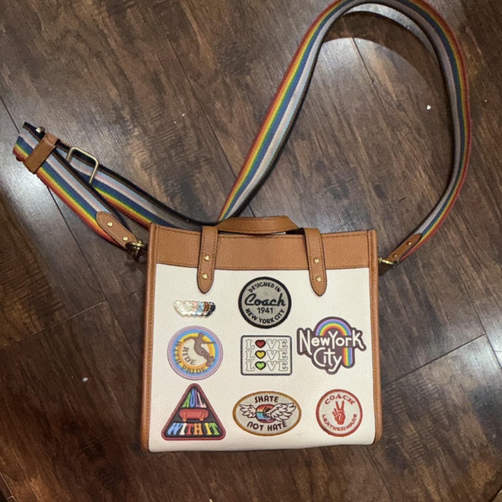 Coach Beige/Brown Crossbody Bag Rainbow Strap Patches Zipper Gold Lined