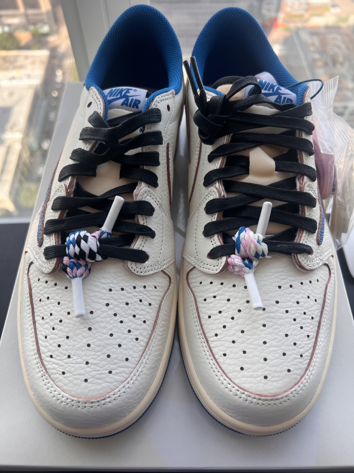 🔥 DS Fragment x Travis Scott x Air Jordan 1 Low OG “Sail” 100% authentic!!