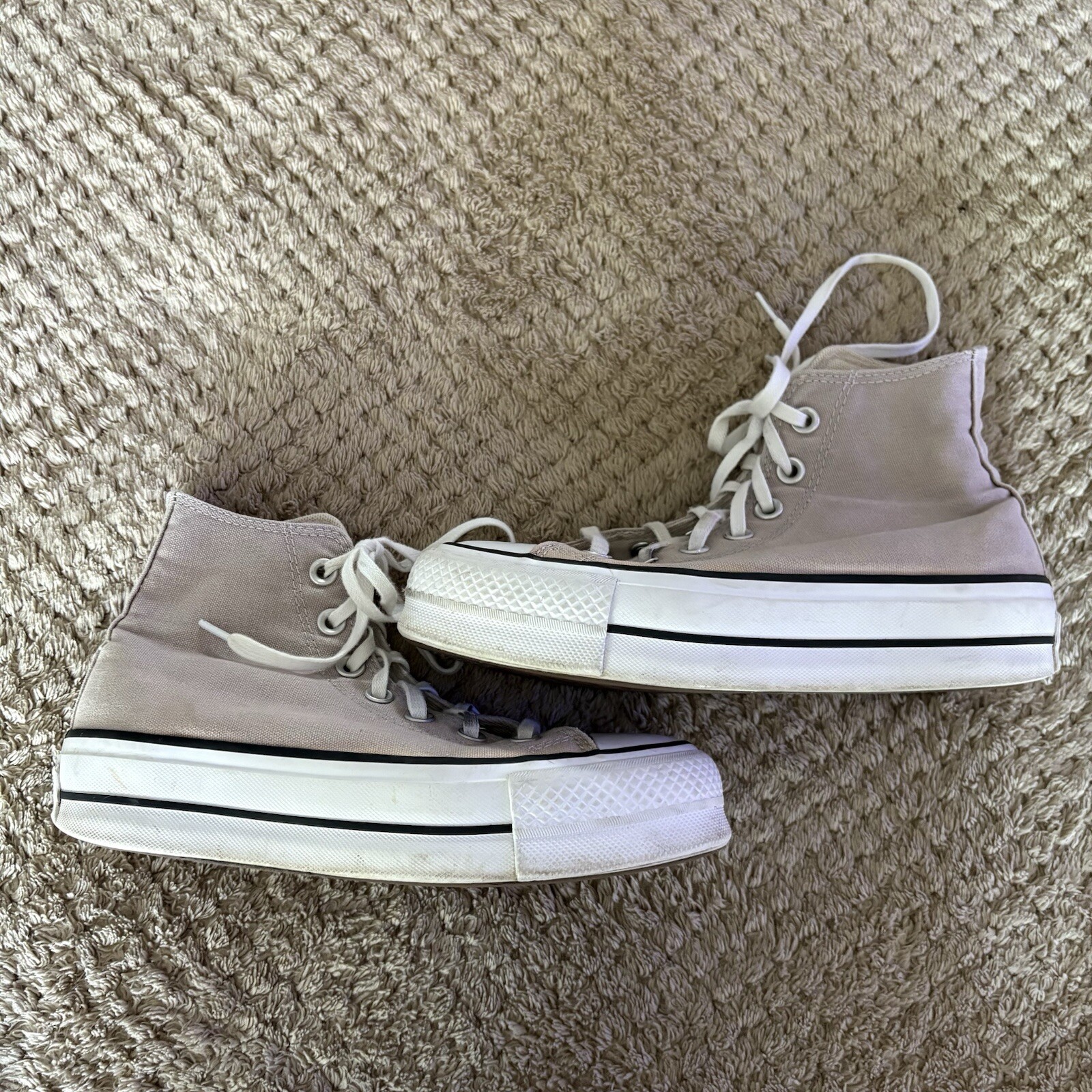 Converse Chuck Taylor All Star Lift Platform High Wonder Stone Size 5.5 Wimen’s