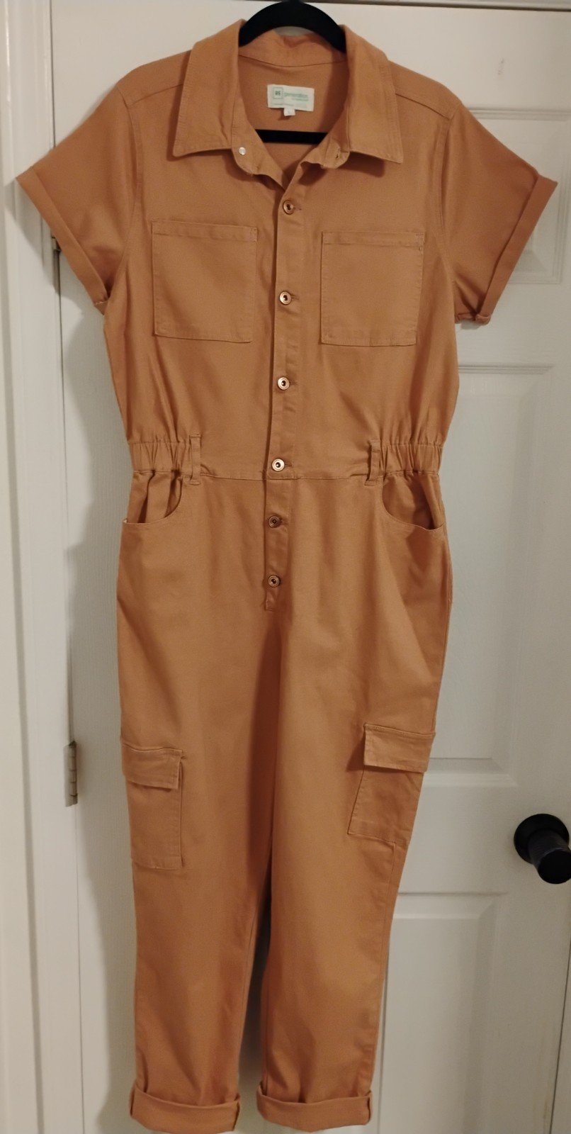 Regeneration By Celebrity Pink Women’s Button Down Jumpsuit in Pink Salmon Sz. L