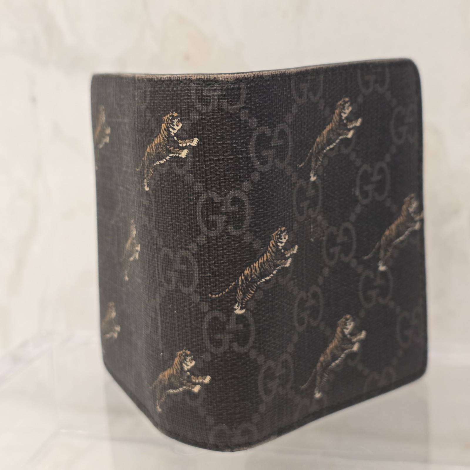 Gucci Black Tiger Print Bi Fold Slim Wallet With Certificate Of Authenticty