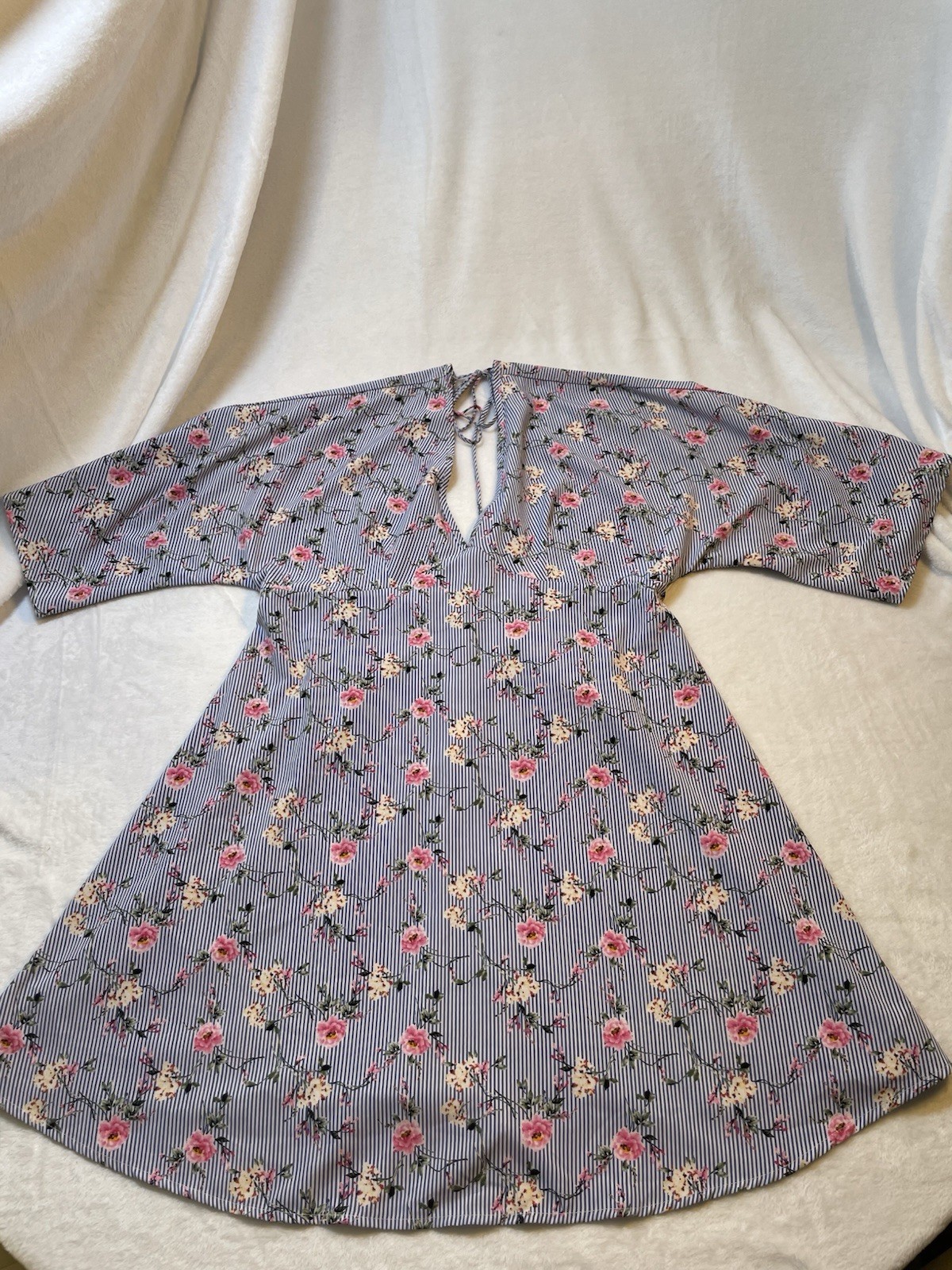 FairyCore Tresics Luxe L Pink Blue White Pin Stripe Dress Floral VNeck Back Tie
