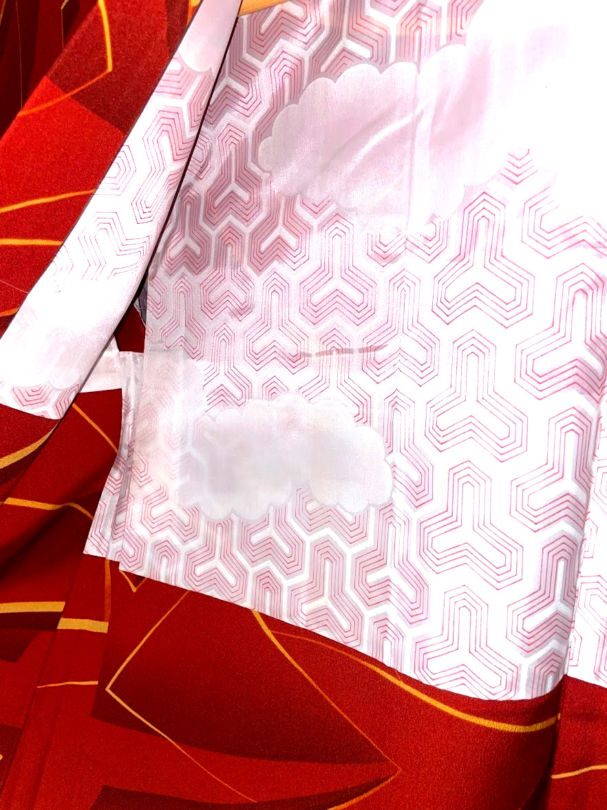 VINTAGE Unused Haori Kimono Jacket Geometric Scarlet M Yuki 26in Unlined Japan
