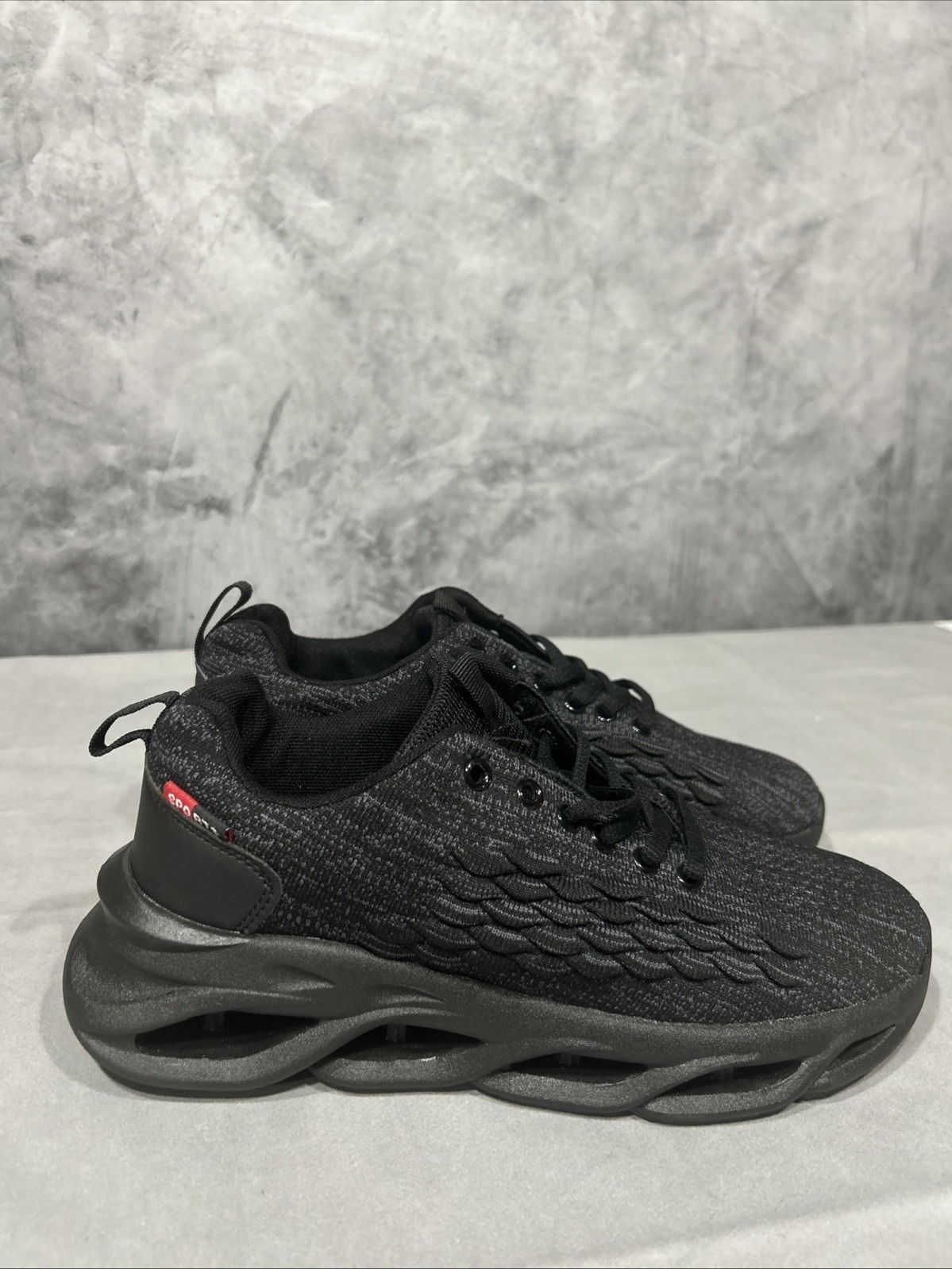Mens Tennis Breathable Walking Shoes Ultra Lightweight Casual Sport Gym Sz 7.