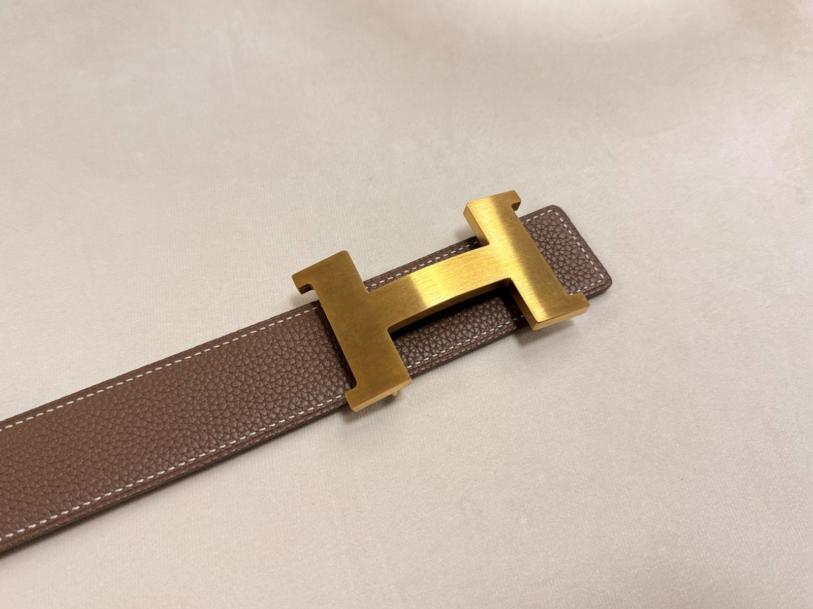 40mm Buckle Replacement supposed to 38mm Belt Buckle Brushed Gold H with Pouch