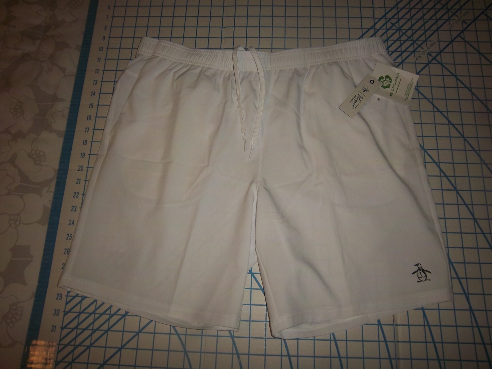 MENS PENGUIN XL WHITE CASUAL ELASTIC WAIST SHORTS – NWT