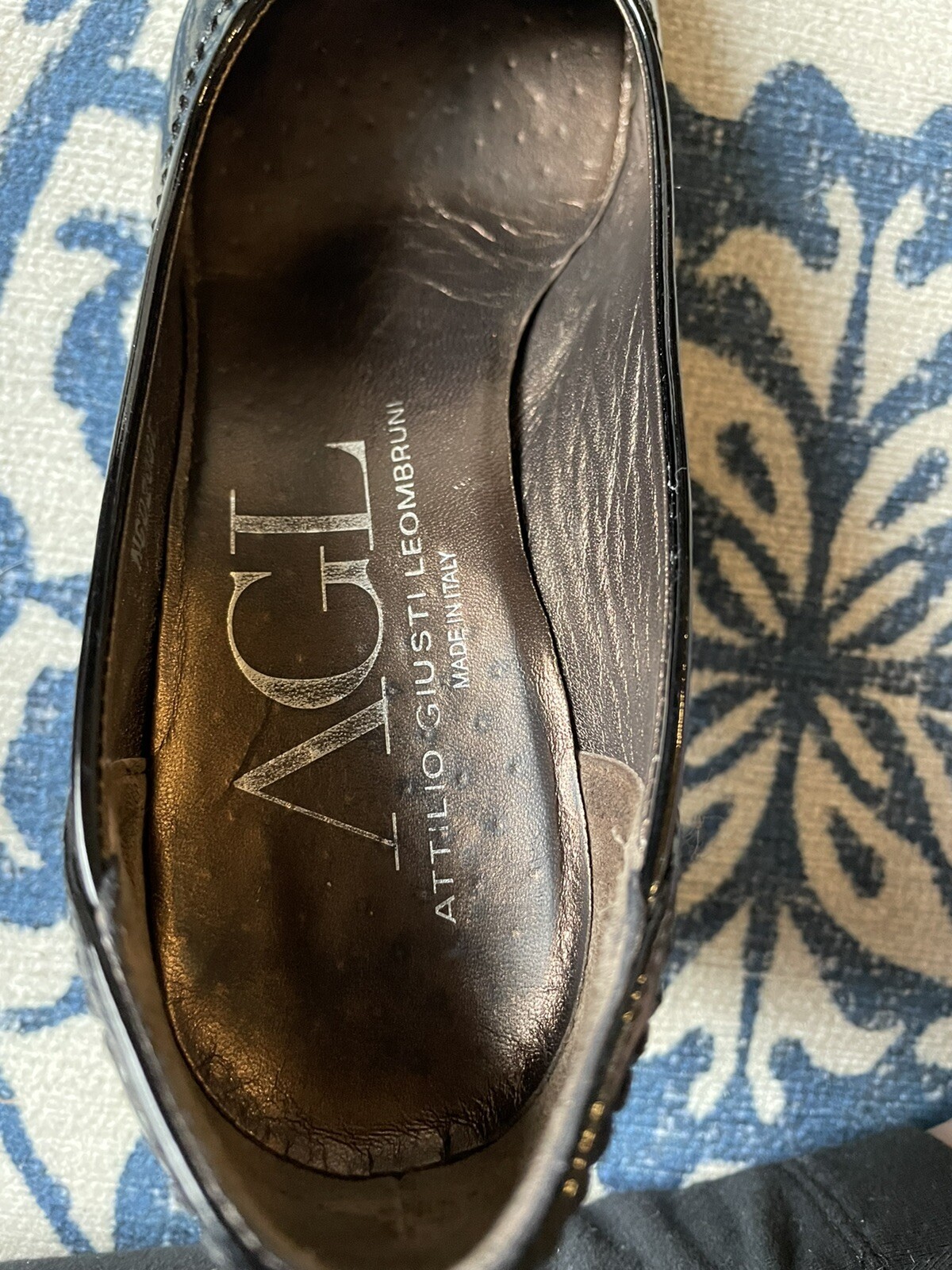 AGL Attillio Giusti Leombruni black patent leather pumps 36.5 heels almond toe
