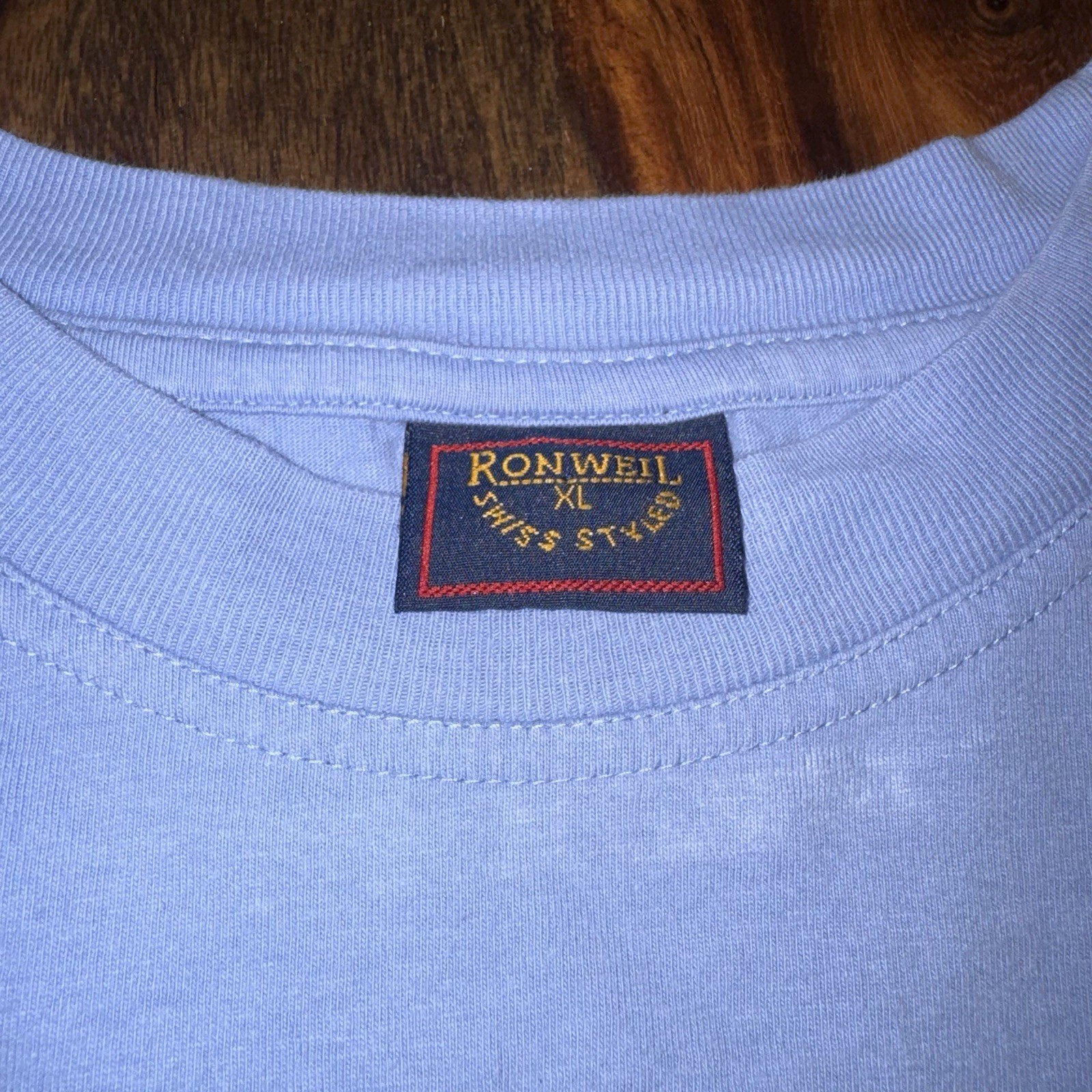 Ronwhil Men’s XL Blue Switzerland Embroidered Knit Cotton Crew Neck T-Shirt