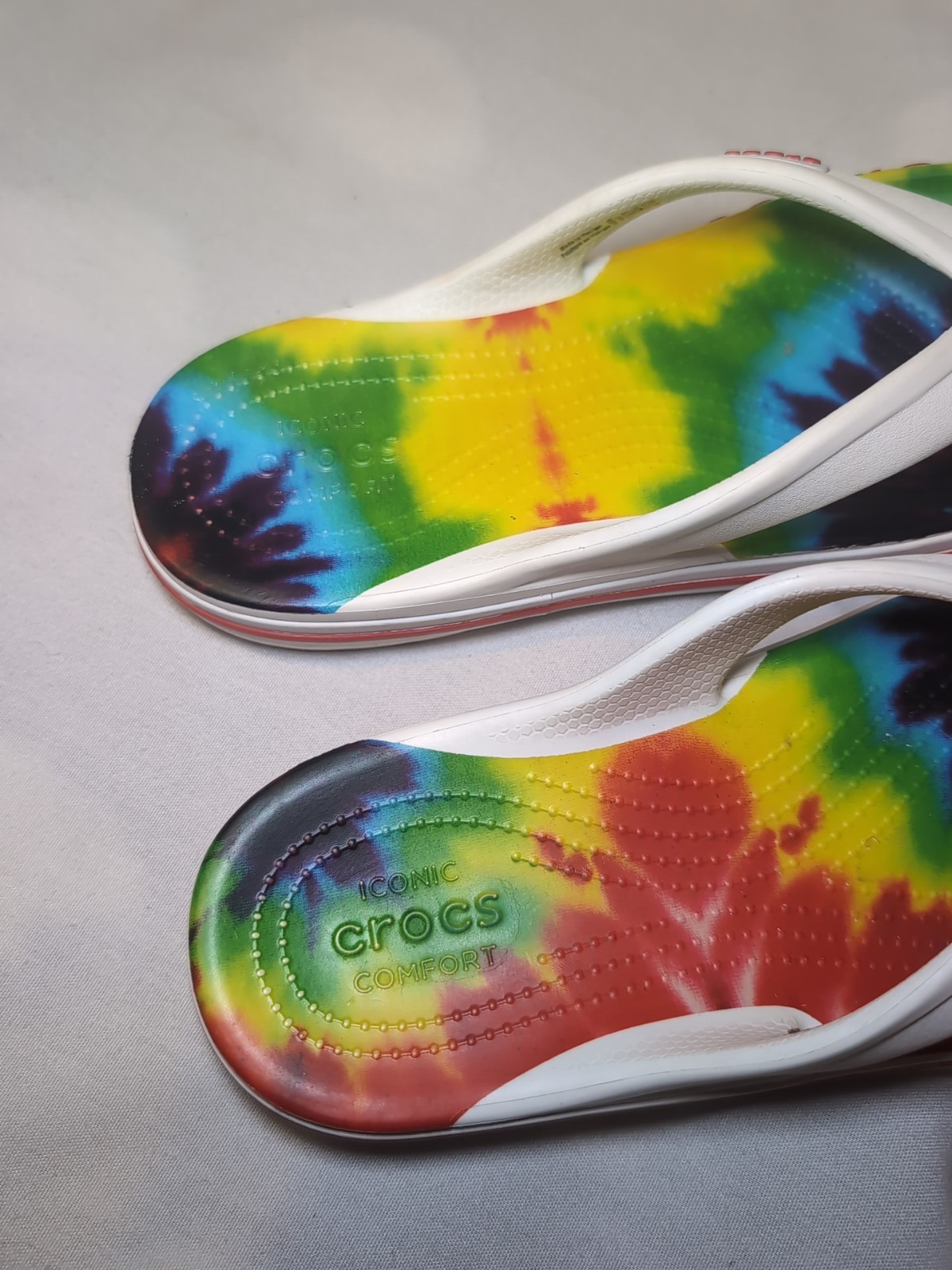 Crocs Bayaband Tie Dye Mania Flip Flops Shoe Thongs Women 7 Mens 5