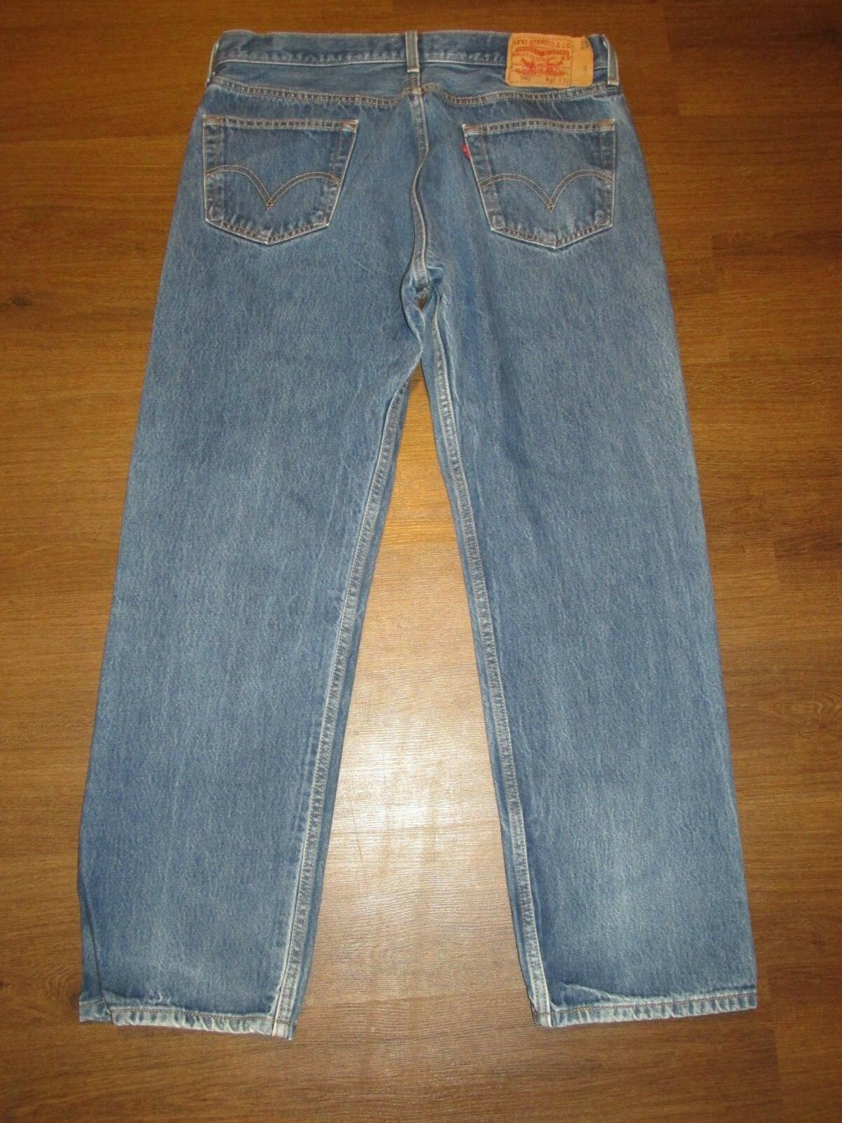 Levis 501 Button Fly Perfect Faded Denim Jeans Pant Men’s 38 x 33 (TD5-18)