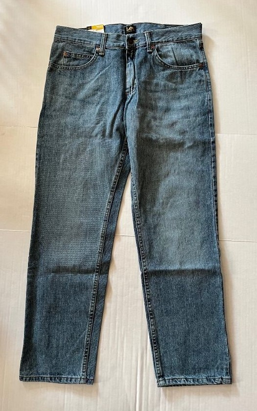 Lee Men’s Regular Fit Jeans Size 31, 33, 34, 36 or 38 NEW 100% Cotton Ret $44.00