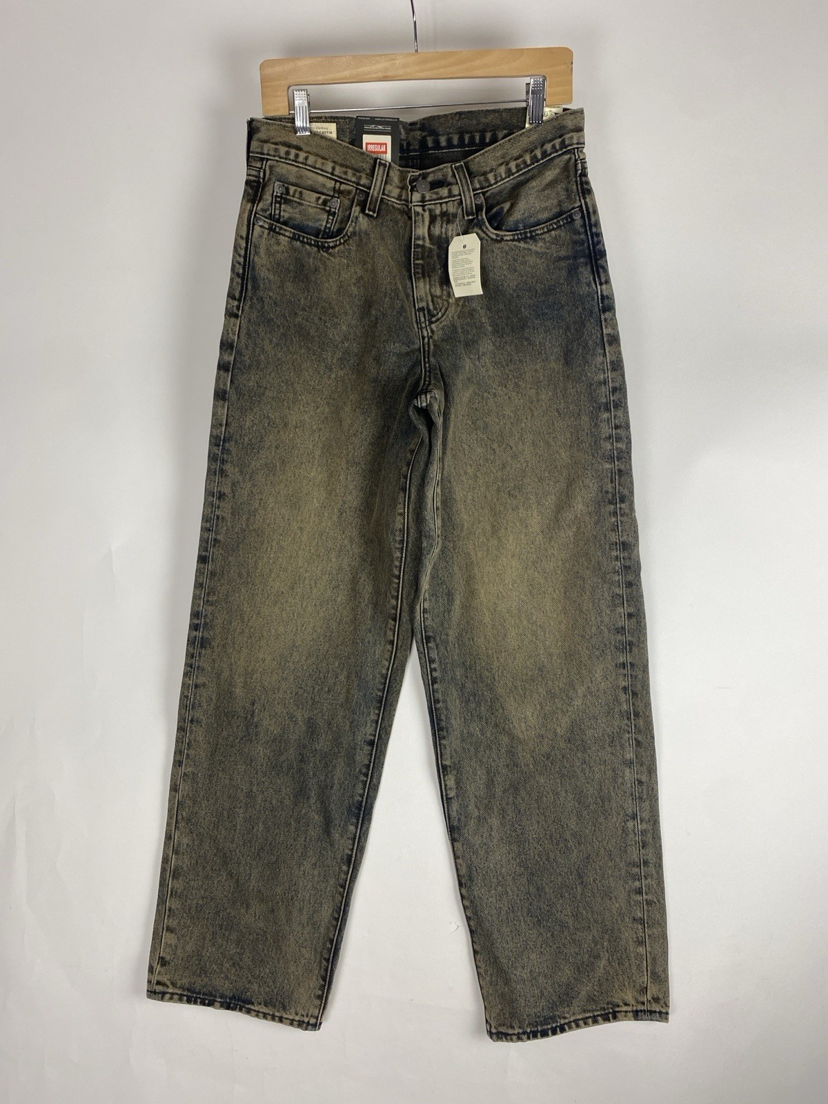 New Levi’s Men’s 578 Baggy Color: Bahamas Tint Down Men’s Size 29