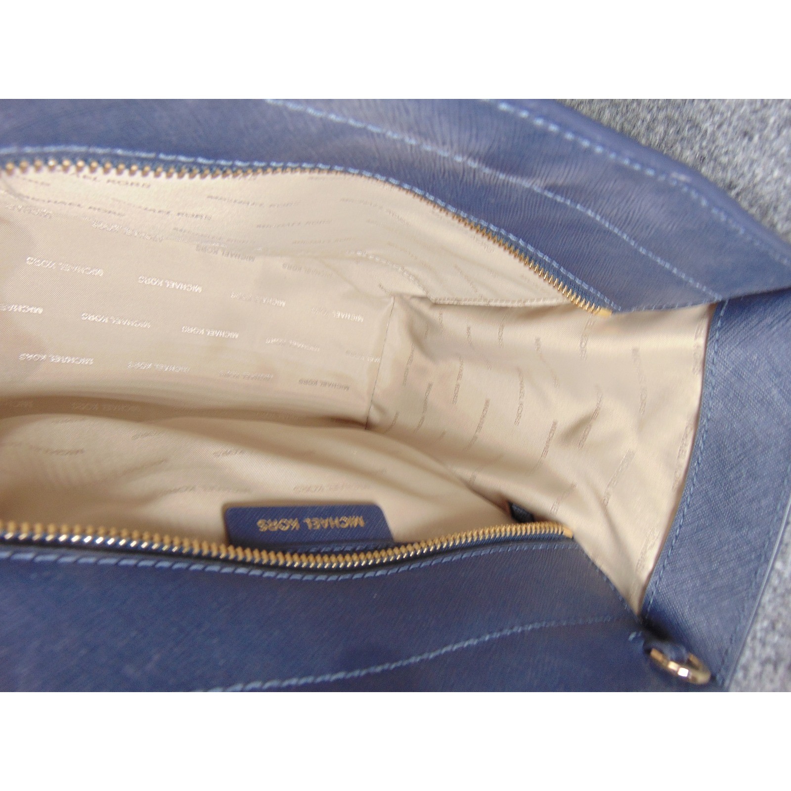 Michael Kors Savannah Satchel Navy Blue Saffiano Leather Crossbody 38F7GEYS2L