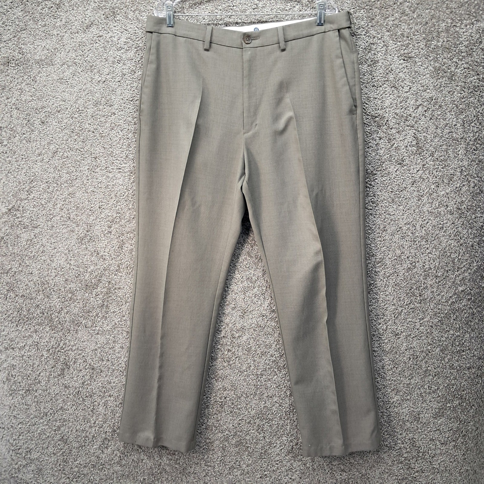 Haggar Cool 18 Mens Classic Fit Khaki Taupe Dress Pants 38×31 WPL 386 1017764