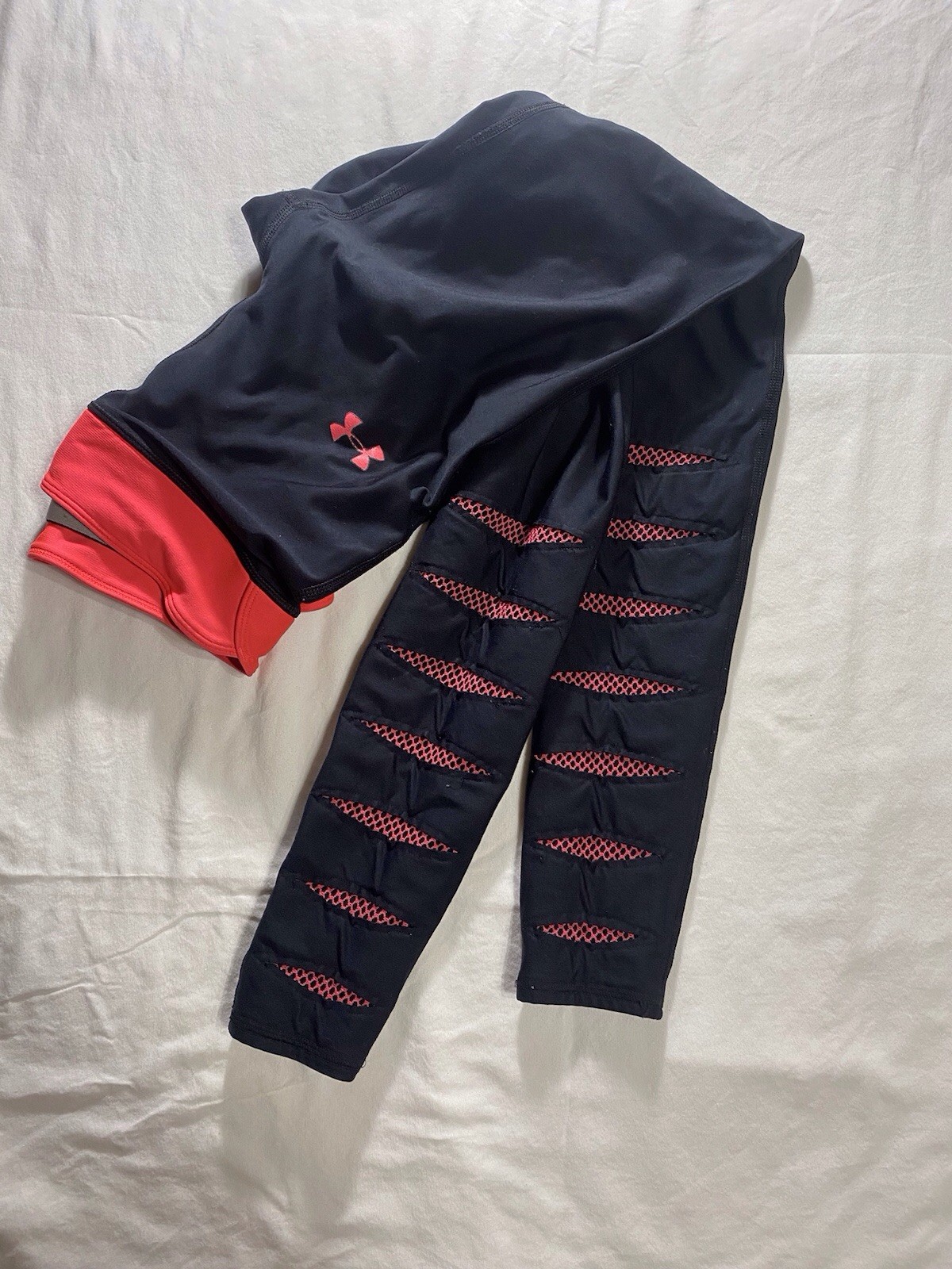 UMBRO LADIES BLACK-PURPLE YOGA PANTS SIZE MEDIUM
