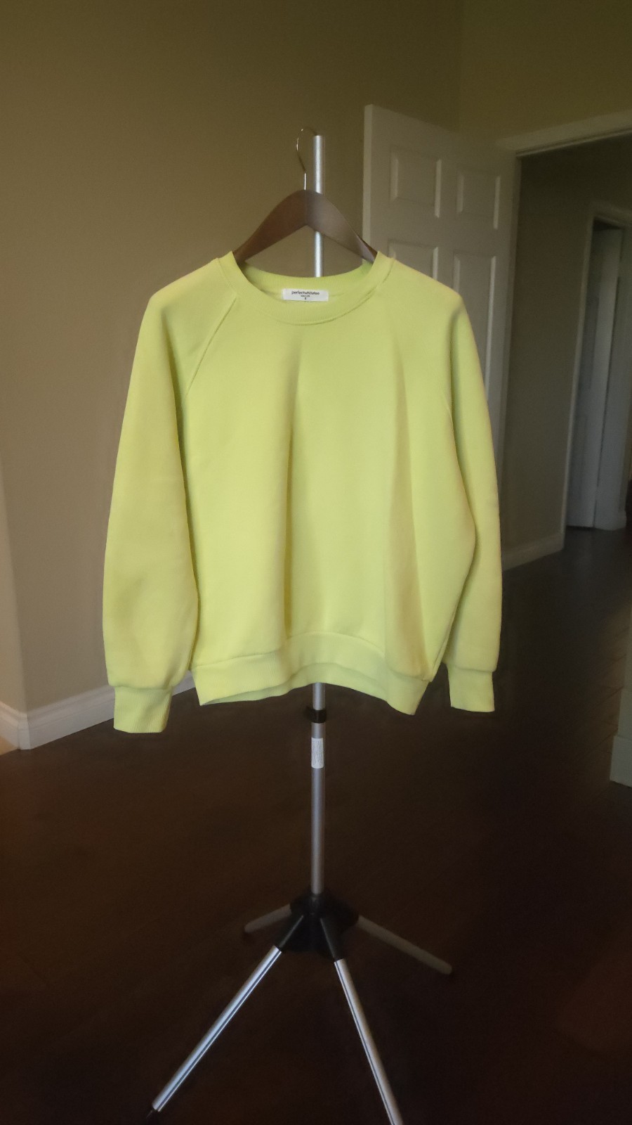 Perfect White Tee ~ Fleece Crew Neck Cotton Sweatshirt S
