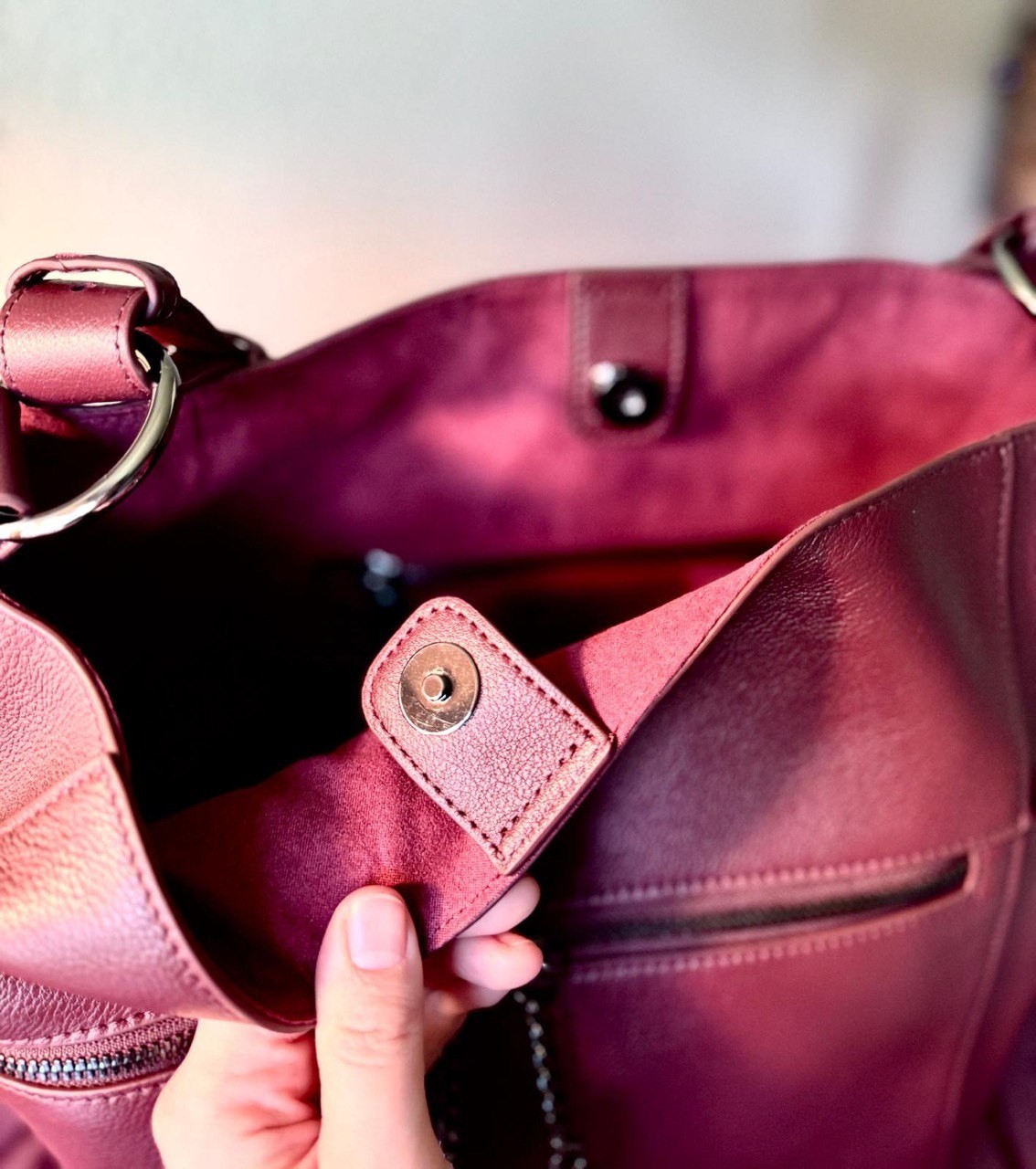 Women’s Leather Tote Bag Large Capacity Shoulder Purse – Wine Red