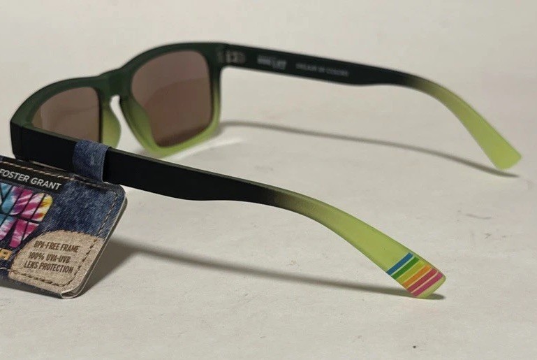 New Foster Grant Sun Luv SUNGLASSES Black Neon Green Blue Mirror Sport Square