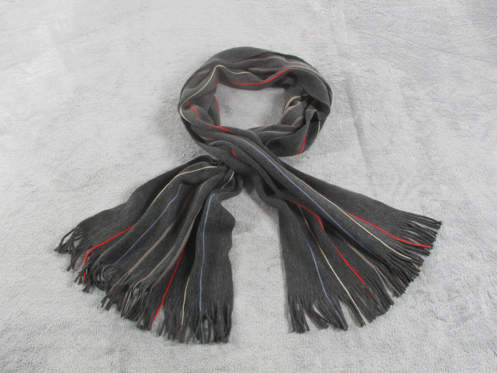 Mens Scarf Gray Red Striped Fringe Acrylic 13×70 Soft Preppy Classic City EUC