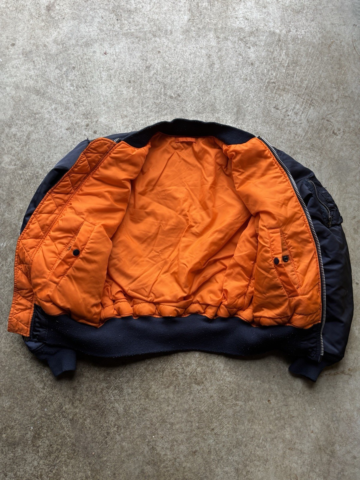 Alpha Industries Navy Bomber Jacket Orange Lined Zip Men’s Size Large
