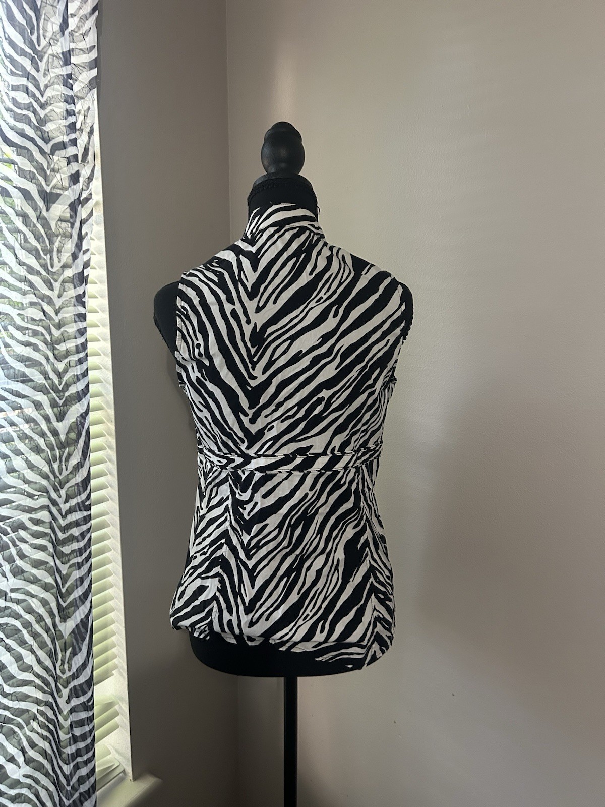 Vintage Express Design Studio Women Size M Zebra Print Sleeveless Tunic Belted