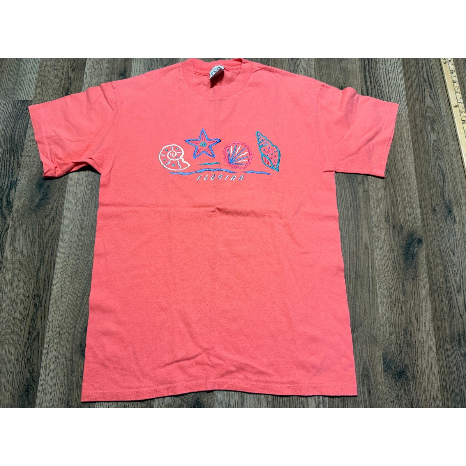 Cal Cru Florida T-Shirt Unisex Medium Coral Pink Adult Embroidered Shells