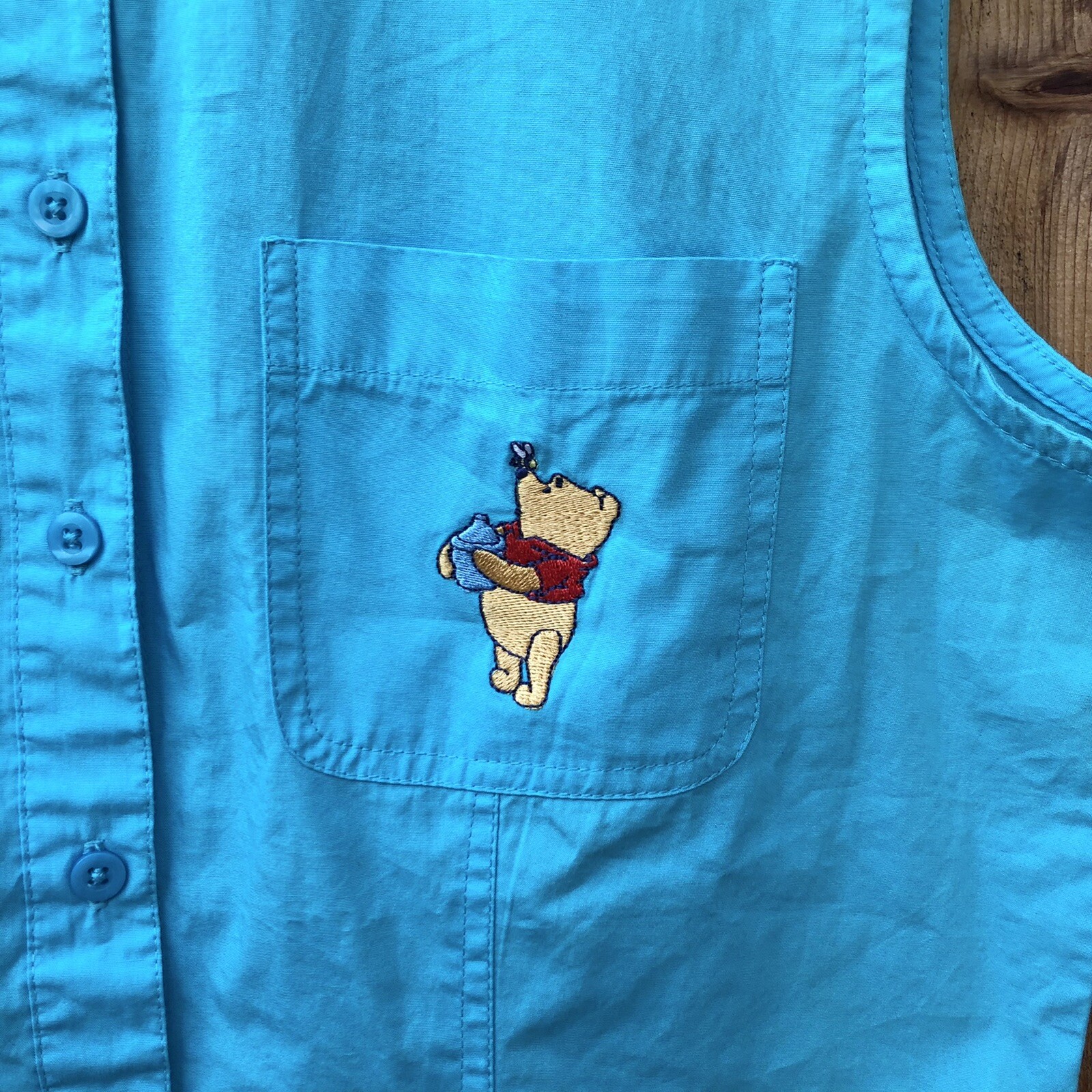 VTG Disney Winnie The Pooh Sleeveless Button up Shirt size Small NOS defect New
